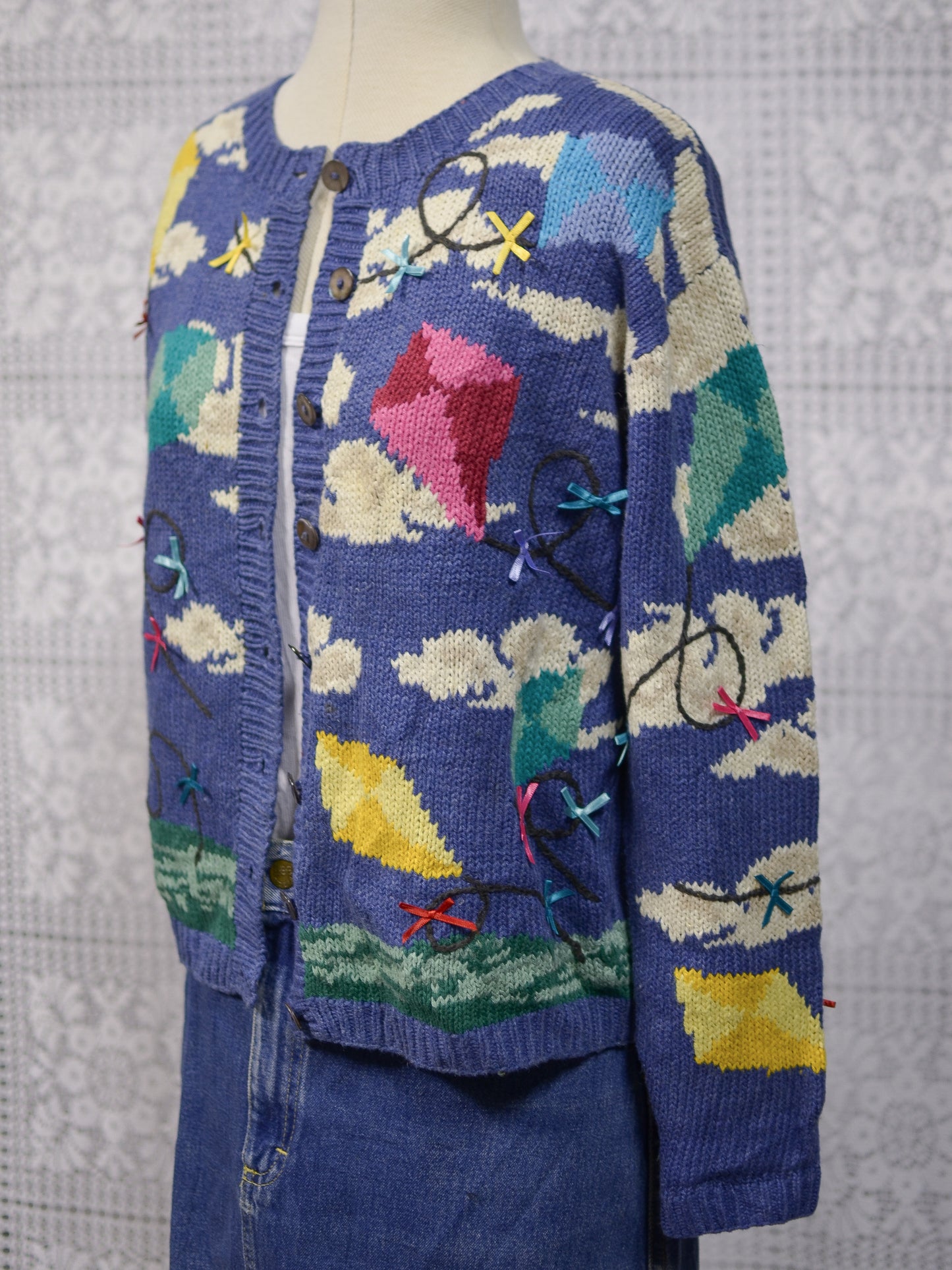 1990s Talbots blue clouds and kites colourful pattern cardigan