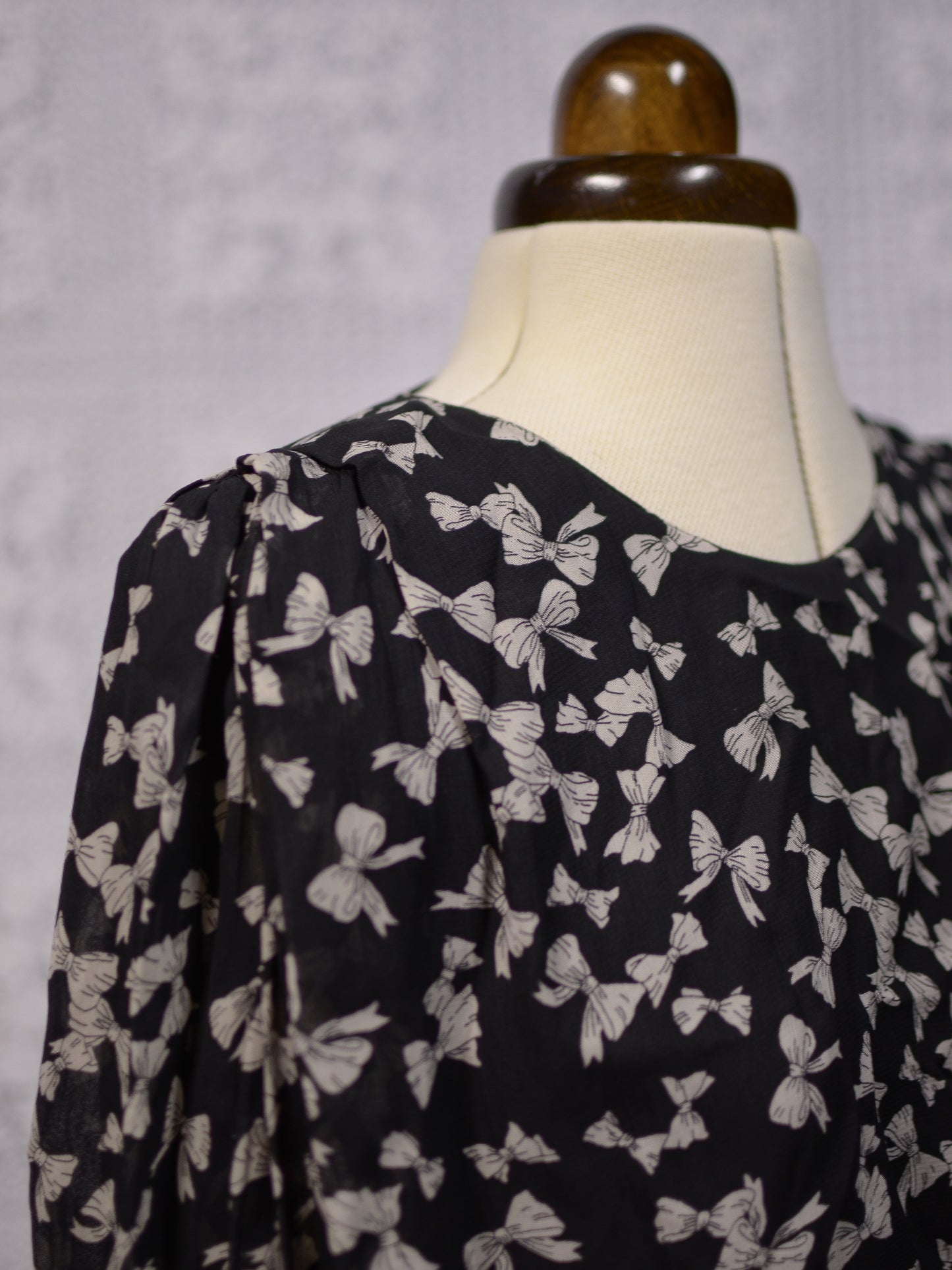 1980s black and white bow print blouson midi party dress