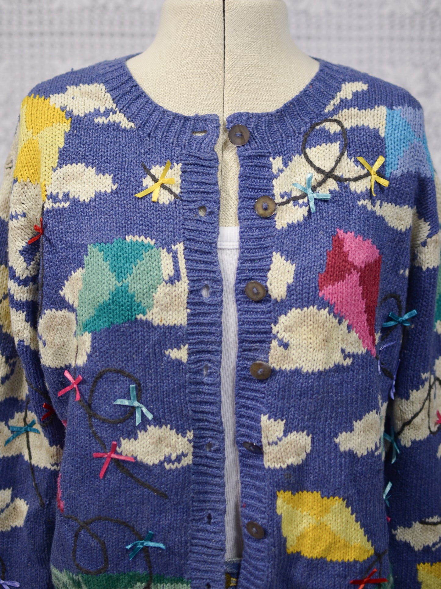 1990s Talbots blue clouds and kites colourful pattern cardigan