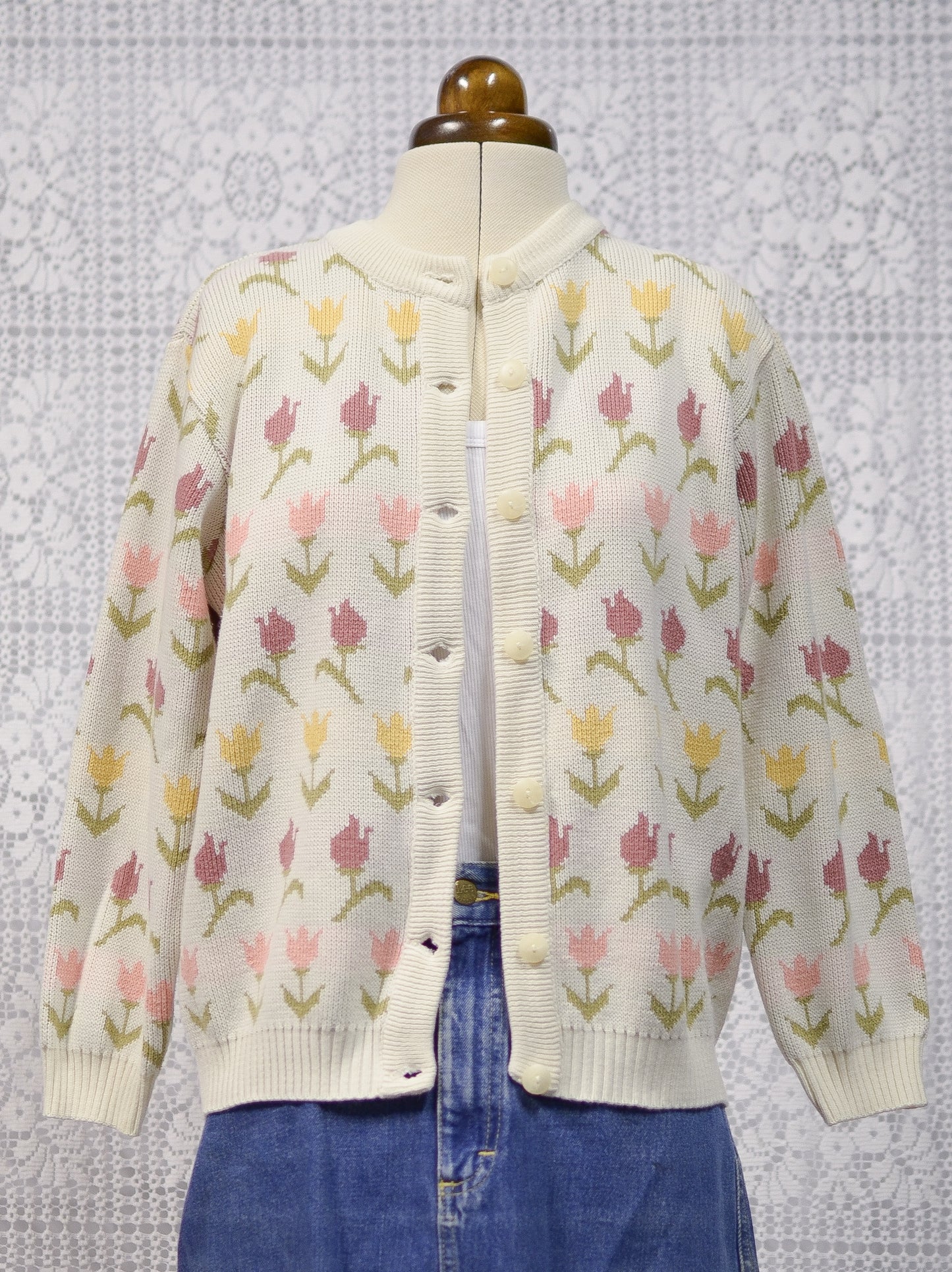1990s cream, pink and yellow tulip floral pattern cardigan