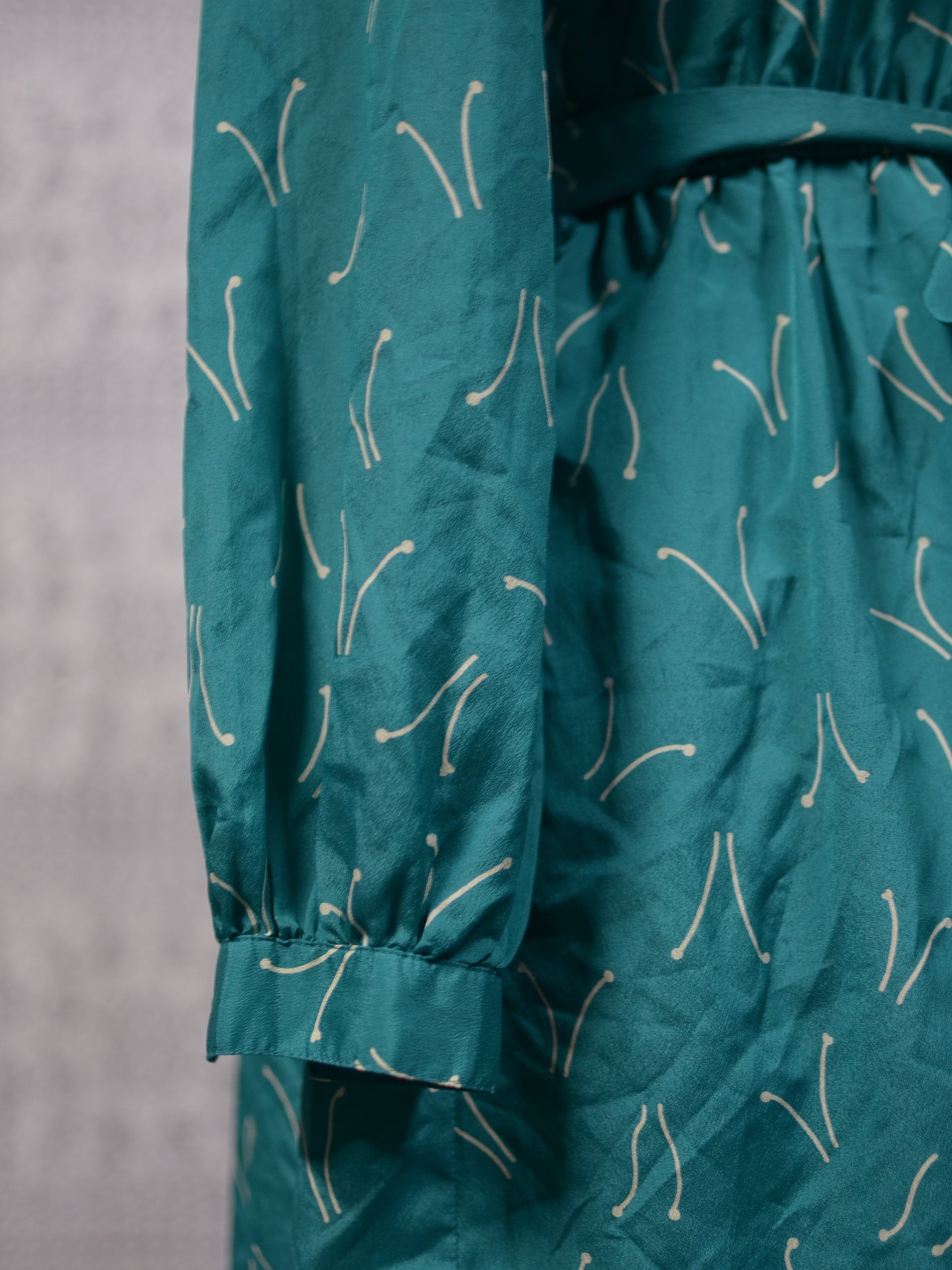 1970s turquoise green and white patterned shirt midi dress with matching bow tie and belt