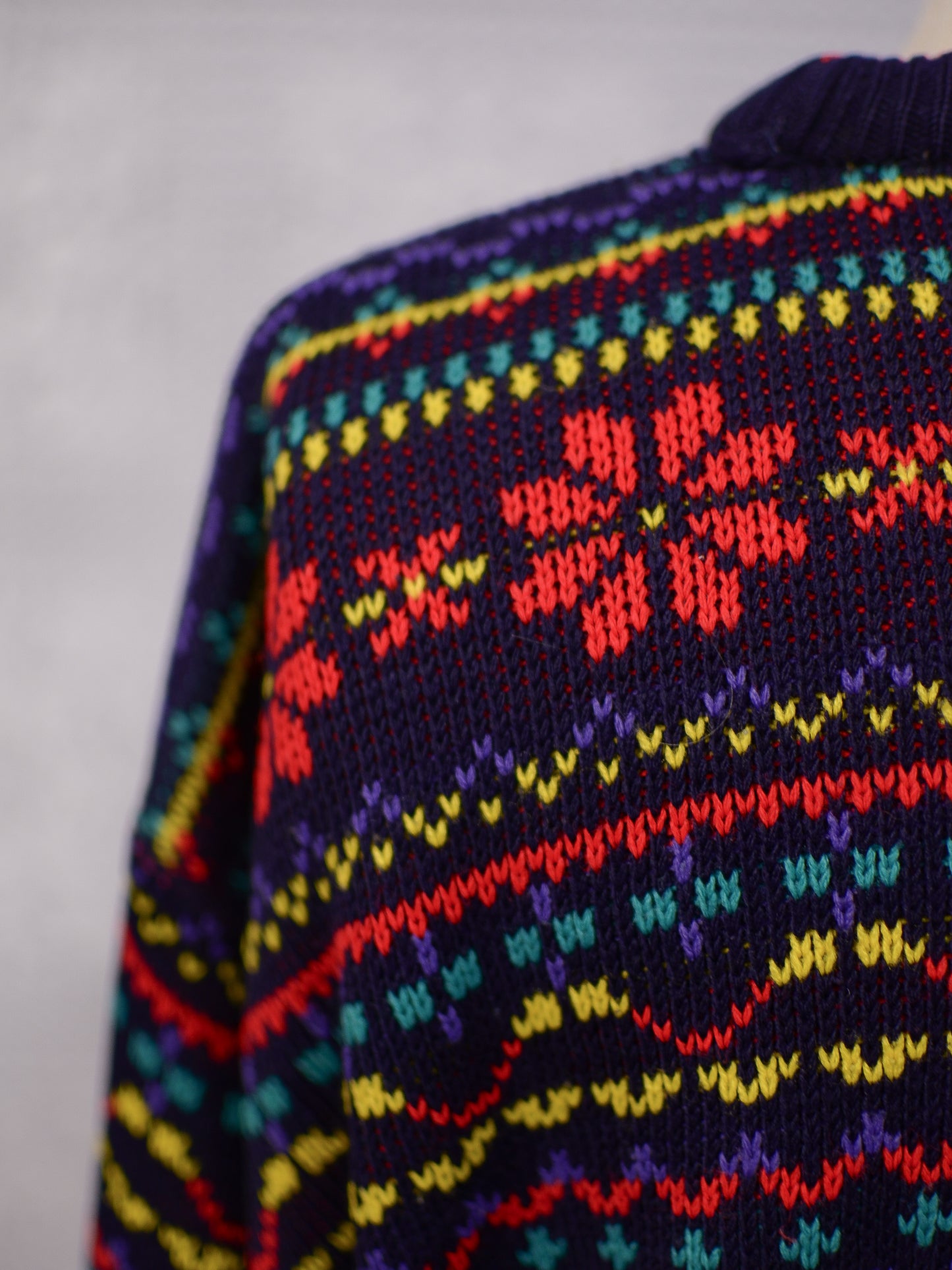 1990s Dorothy Perkins navy blue, red and yellow snowflake festive jumper