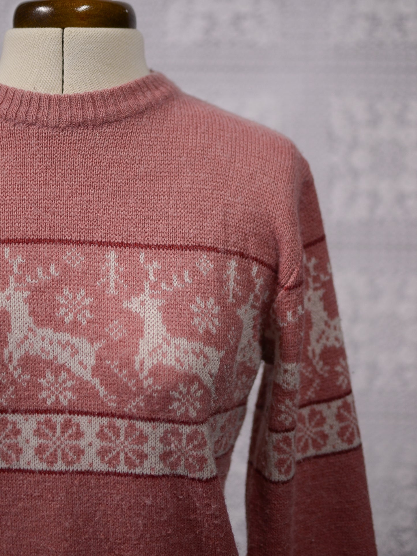1970s St Michael pink festive christmas reindeer jumper