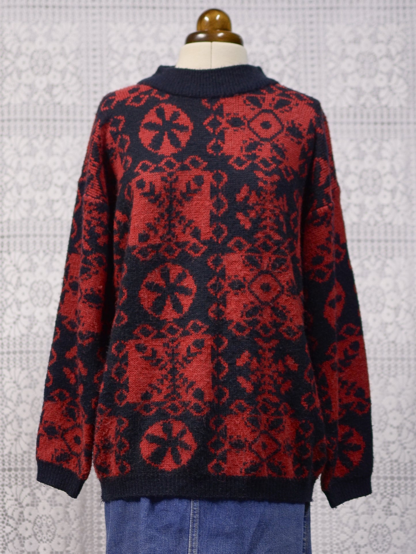1990s C&A red and black patterned long jumper