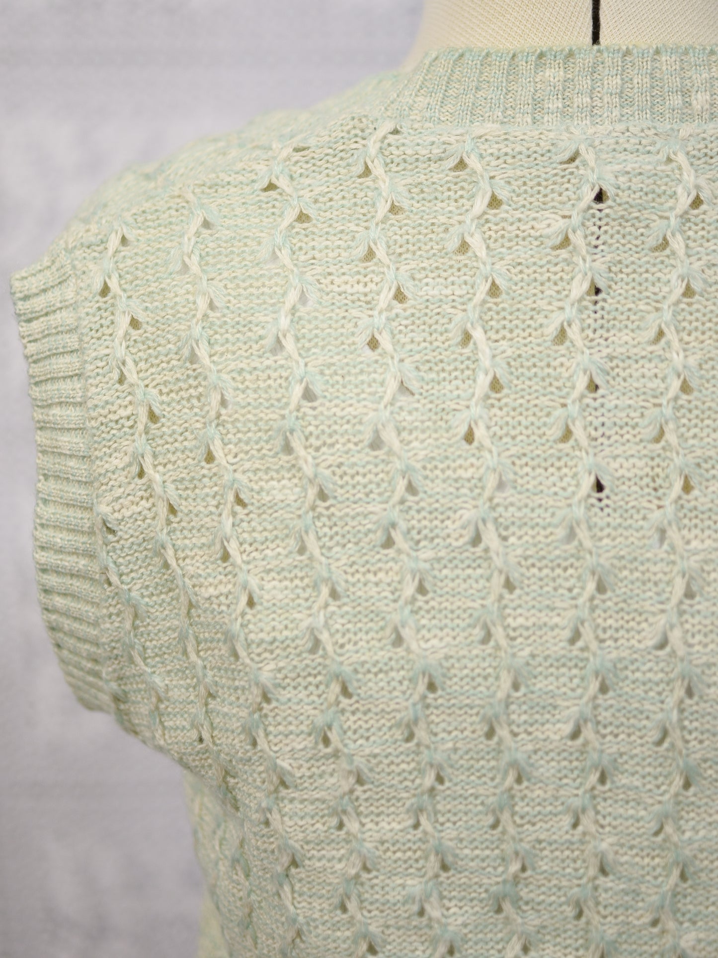 1970s mint green and cream button-up vest sleeveless cardigan tank top