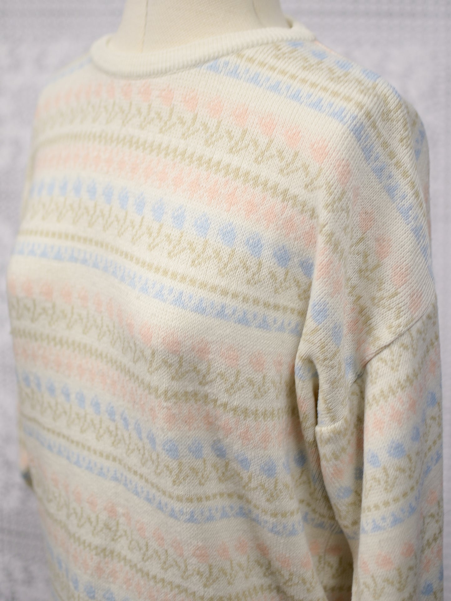 1980s Littlewoods cream, pink and blue tulip floral stripe jumper