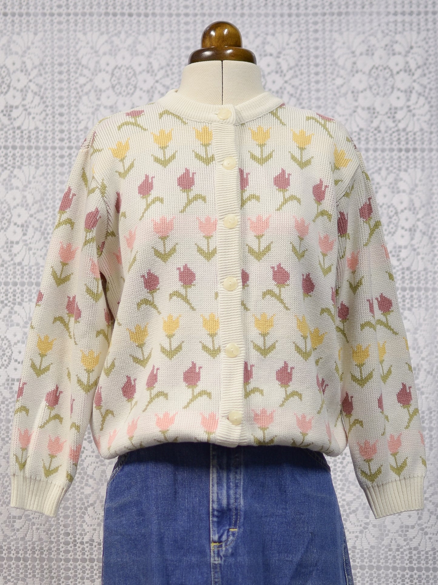 1990s cream, pink and yellow tulip floral pattern cardigan