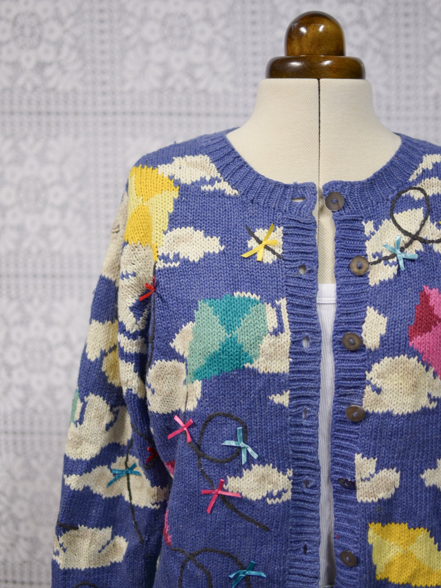 1990s Talbots blue clouds and kites colourful pattern cardigan