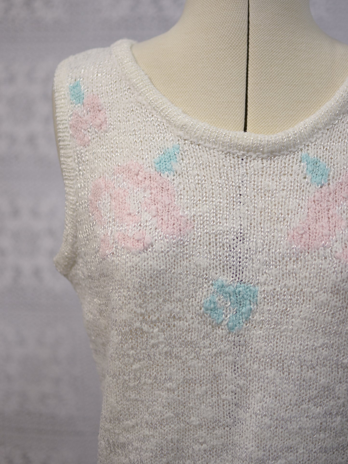 1980s BHS white and pink rose pattern knitted vest top