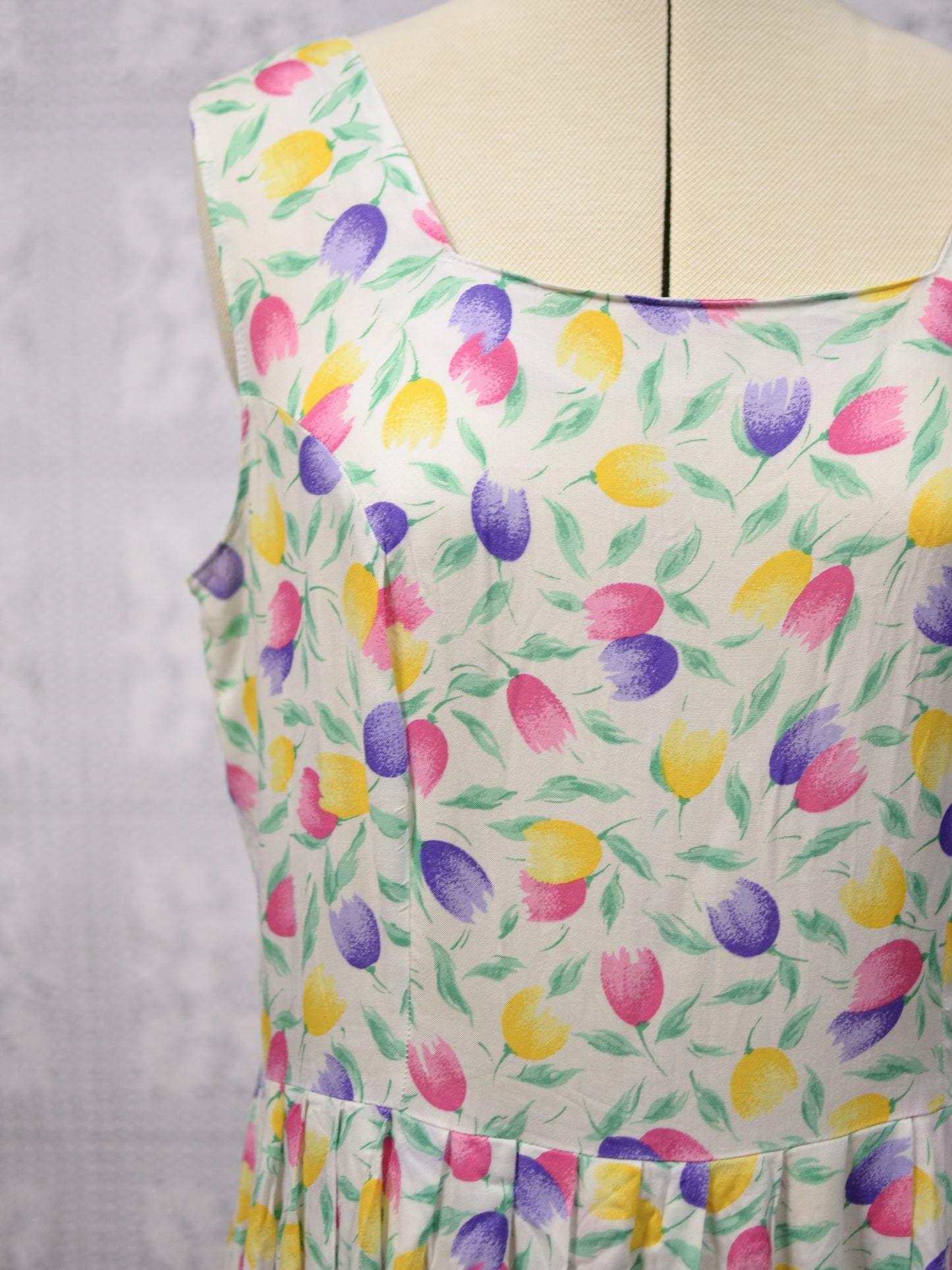 1990s St Michael colourful tulip print button through sleeveless midi dress