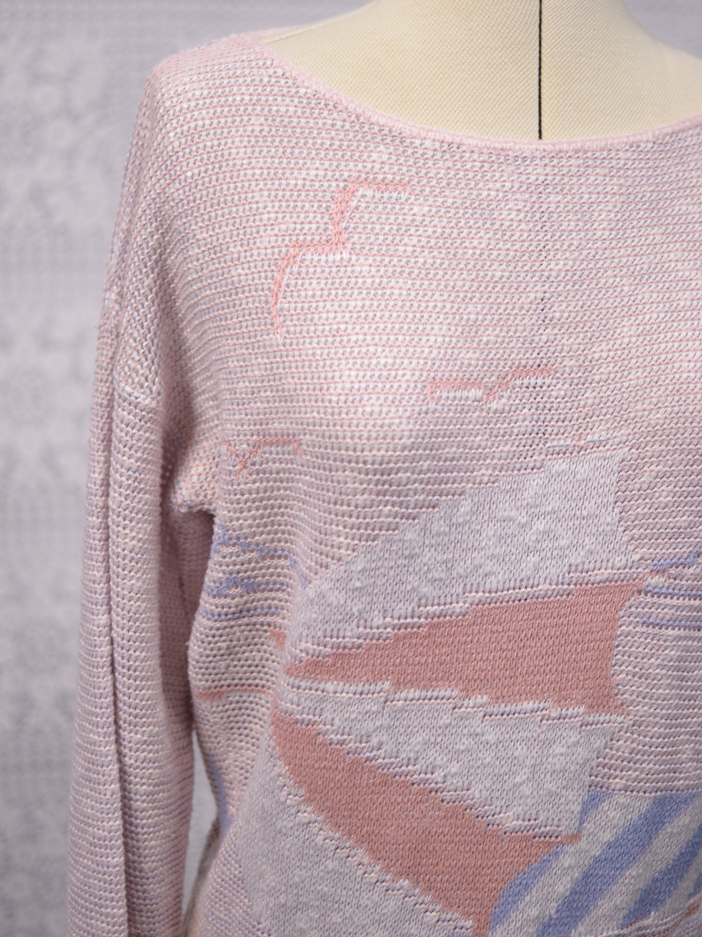 1980s pink and blue beach pattern jumper