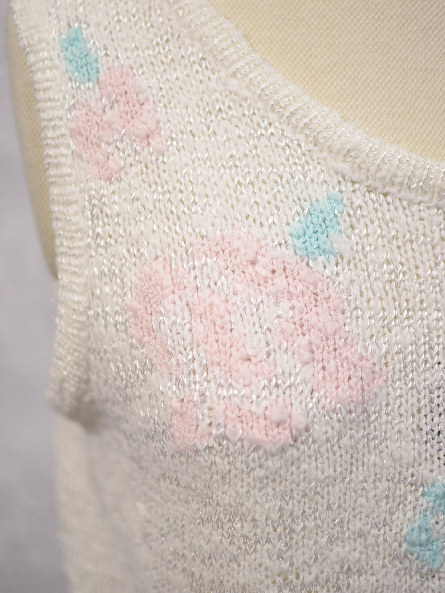 1980s BHS white and pink rose pattern knitted vest top