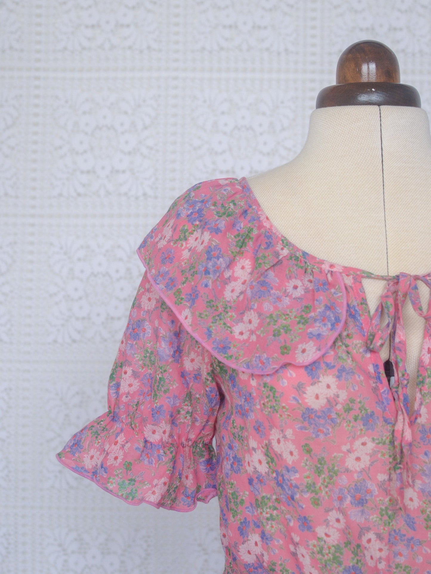 1980s St Michael pink floral boho collar tie neck blouse