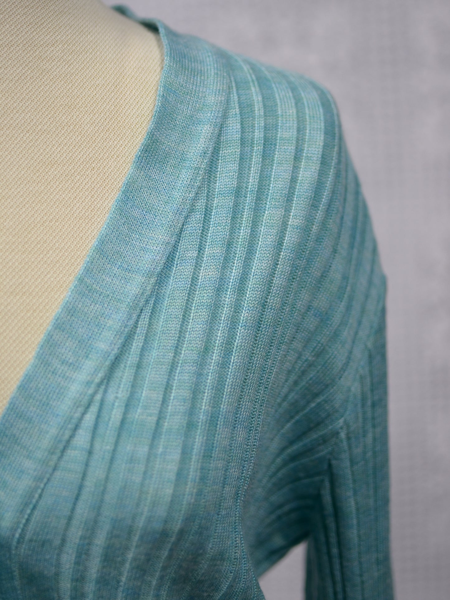 1980s St Michael mint green long line ribbed cardigan