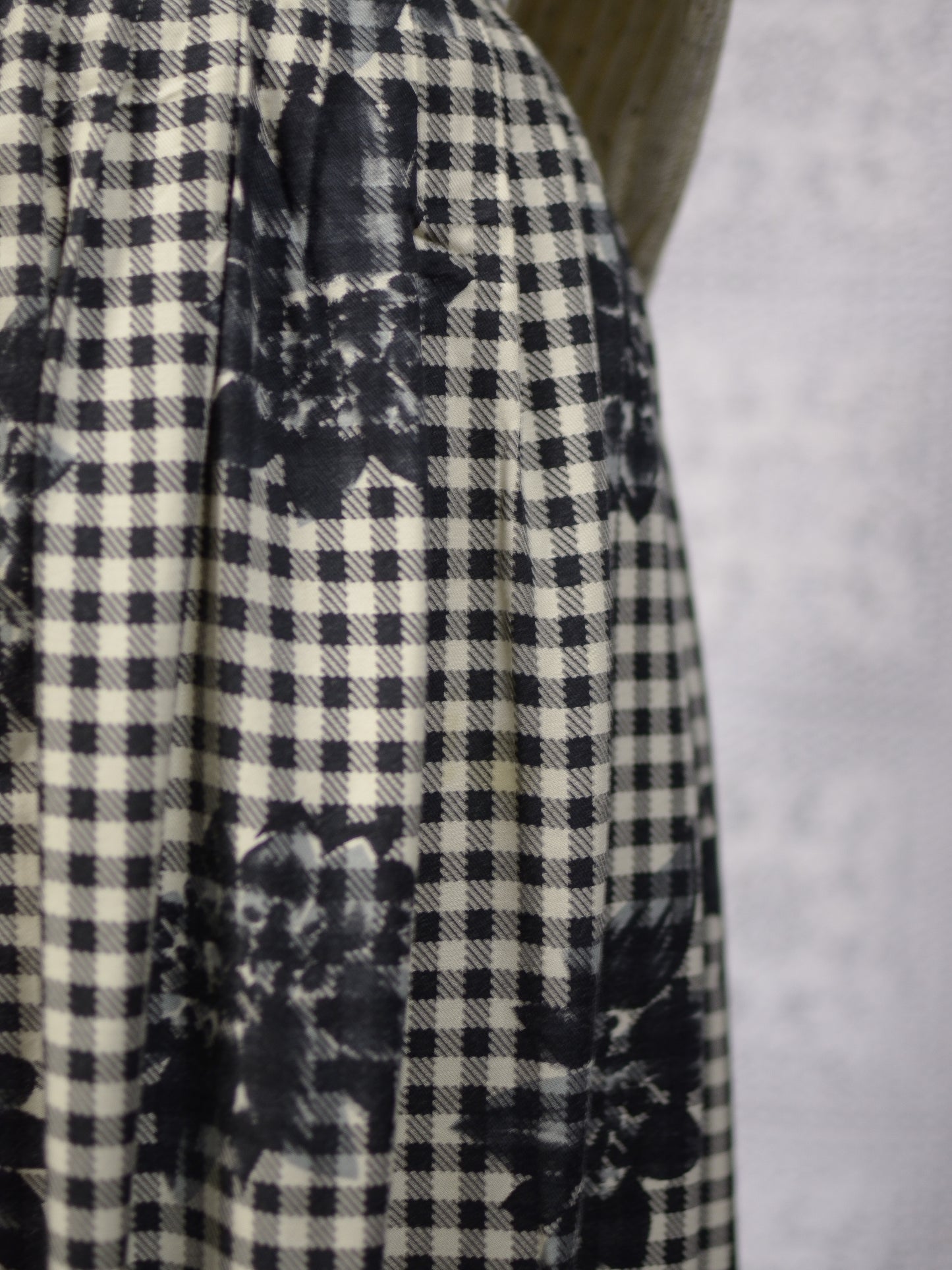 1990s cream and black gingham floral midi skirt