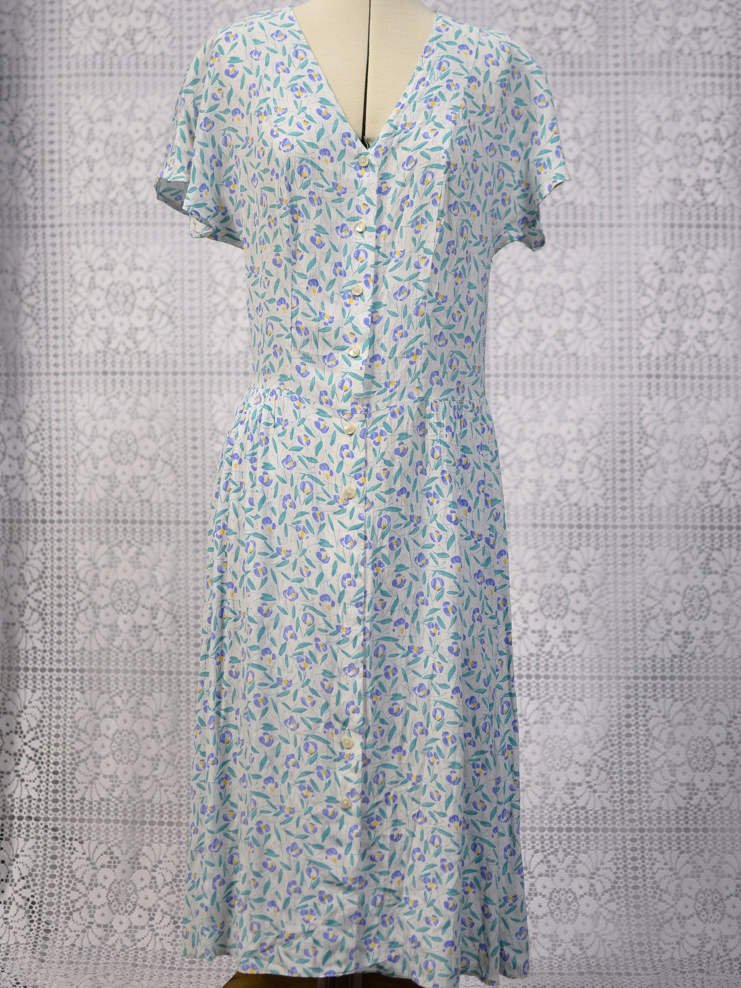 1990s St Michael white, blue and green floral pattern button through short sleeve midi dress