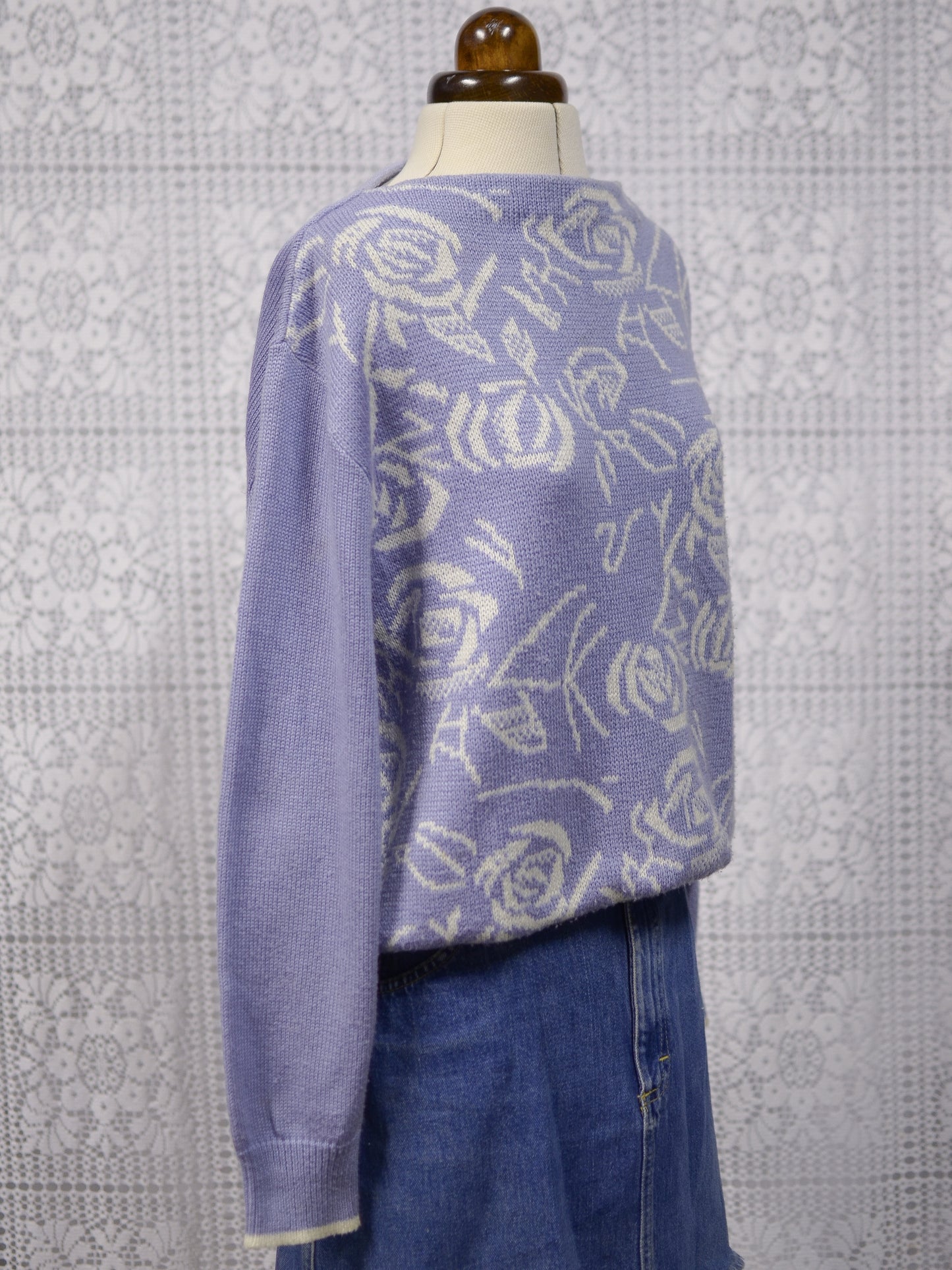 1980s cornflower blue and white rose floral pattern jumper