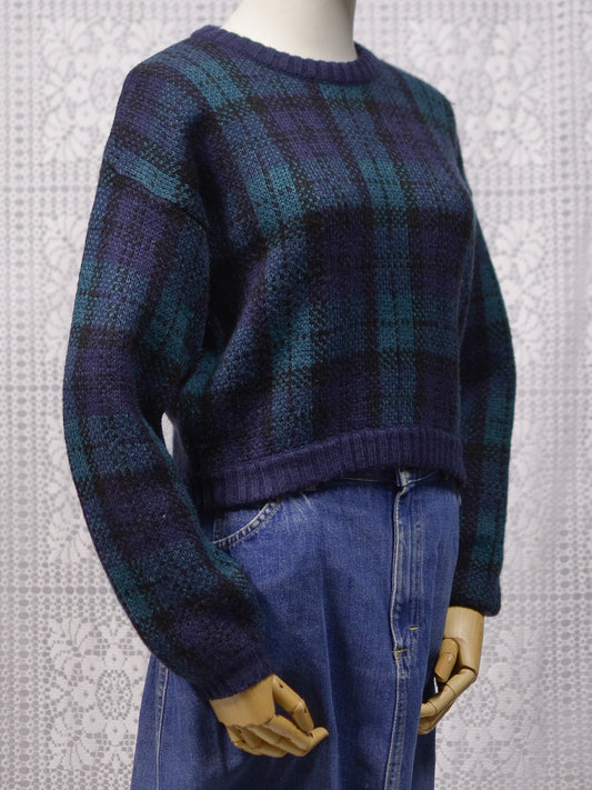 Y2K Liz Claiborne navy blue and green tartan cropped petite jumper