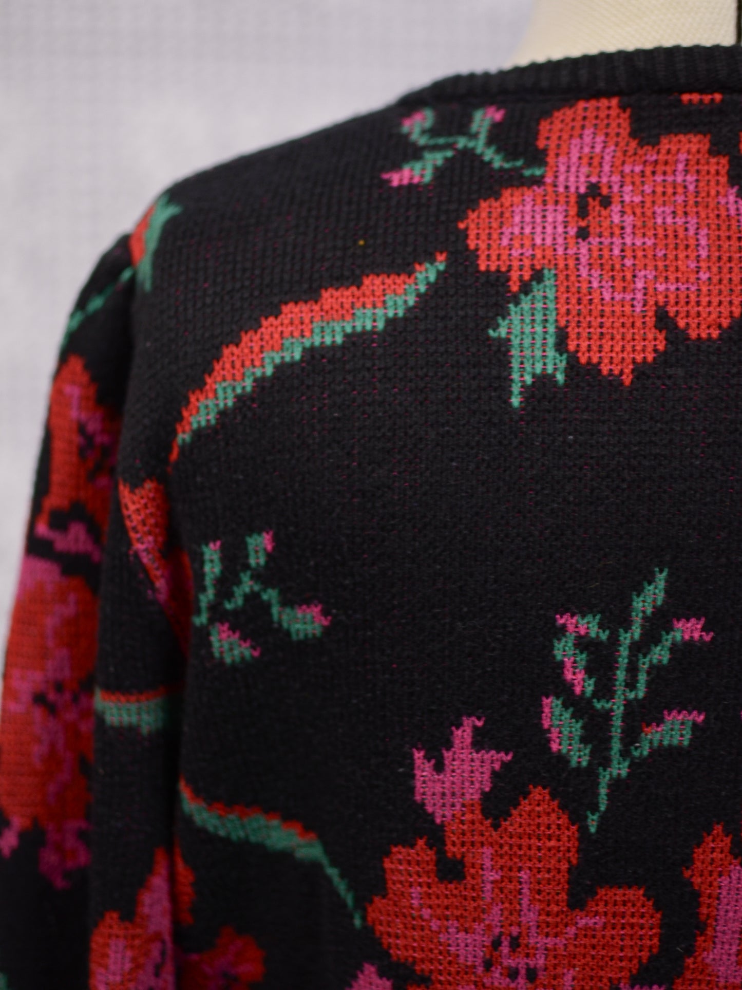 1990s St Michael black, red, pink and green floral fitted jumper