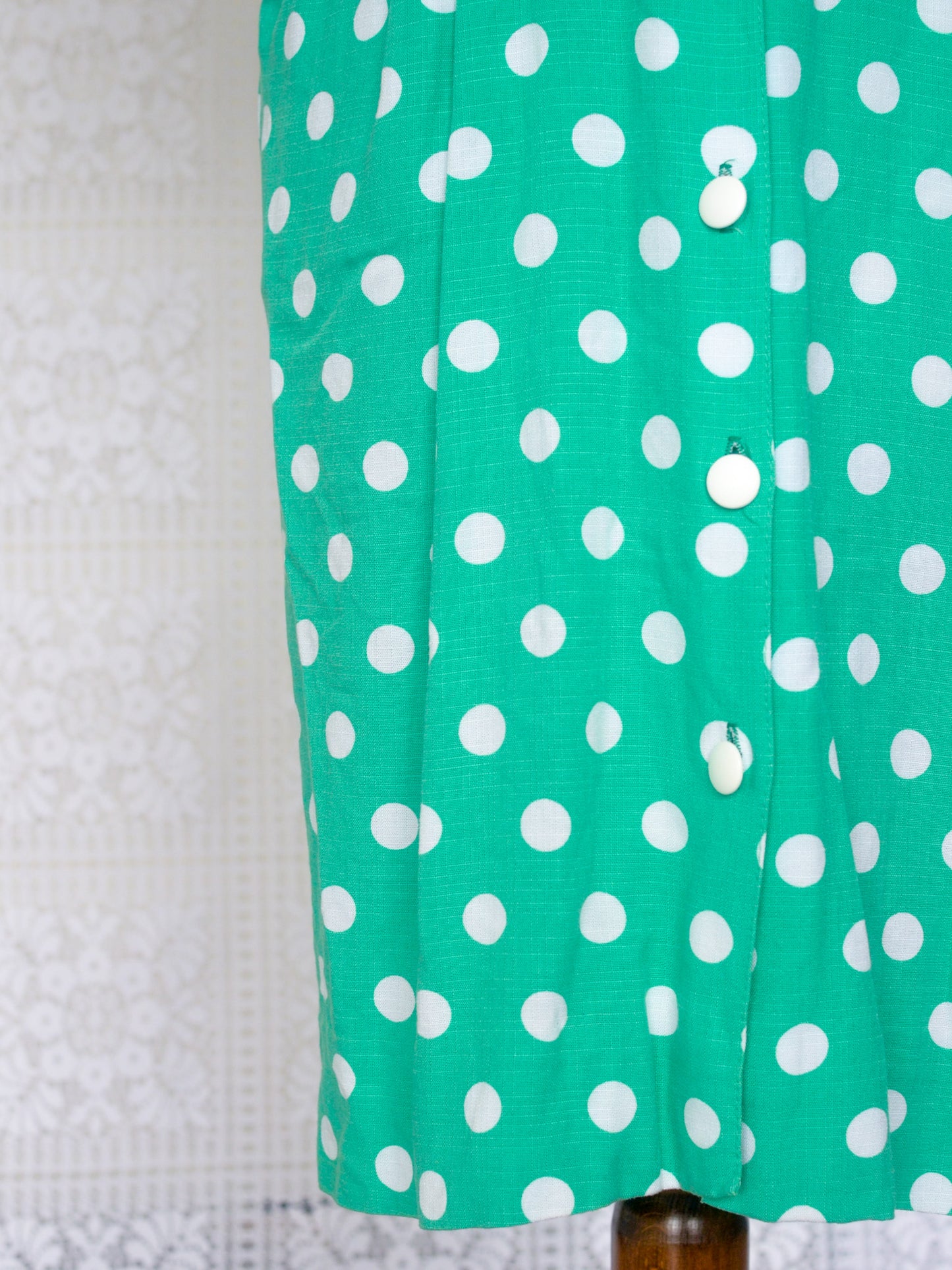 1980s green and white polkadot short sleeve wiggle dress