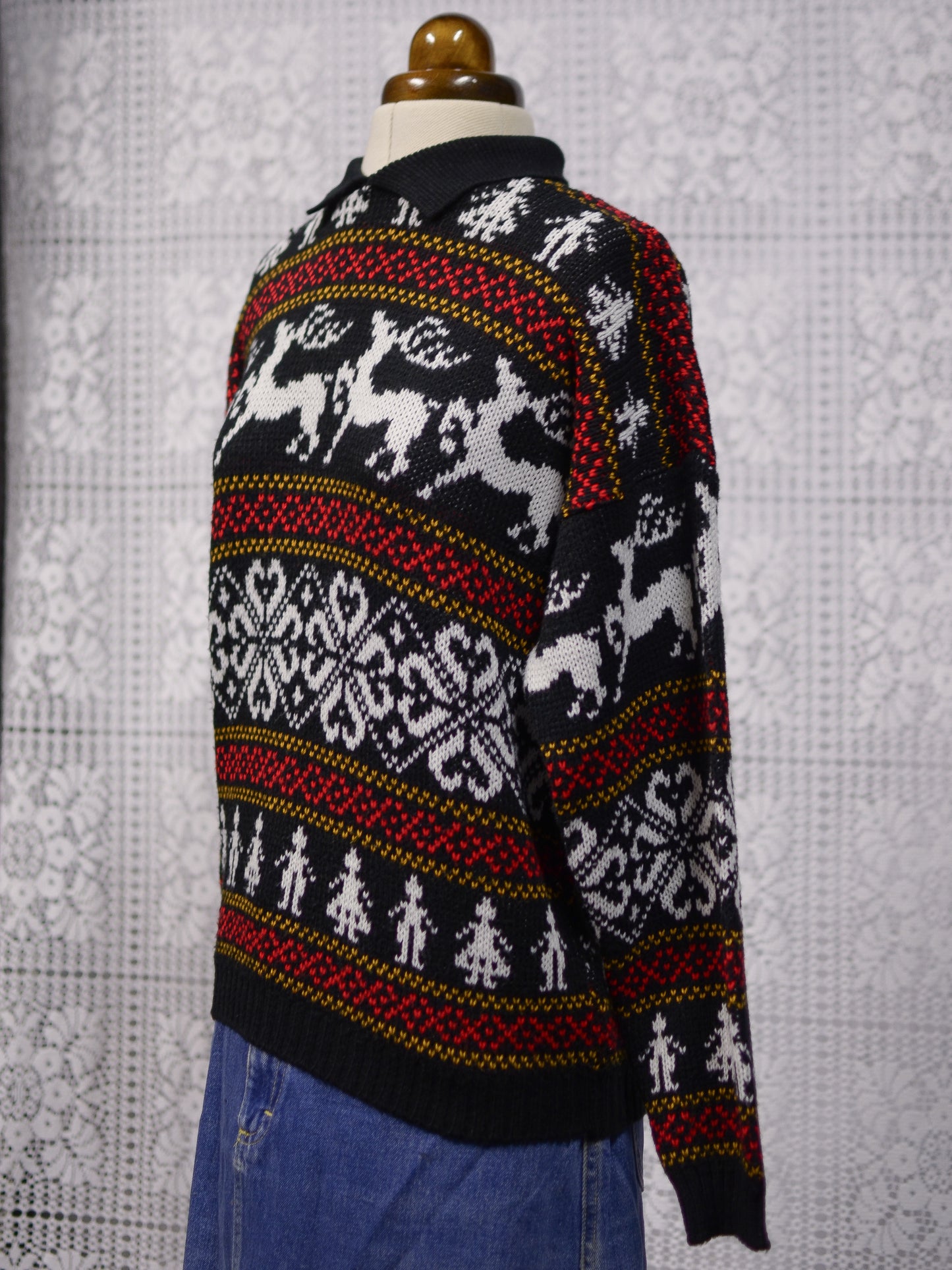 1980s black, white and red festive christmas reindeer collared jumper