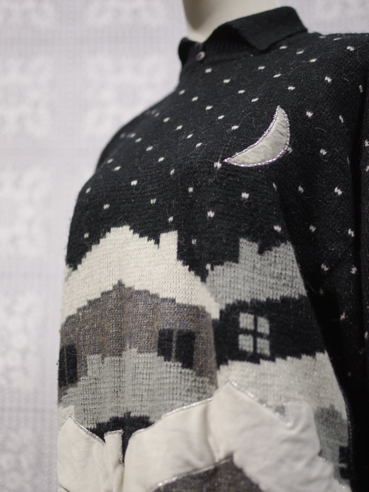 1980s black and white festive snow scene novelty collared jumper