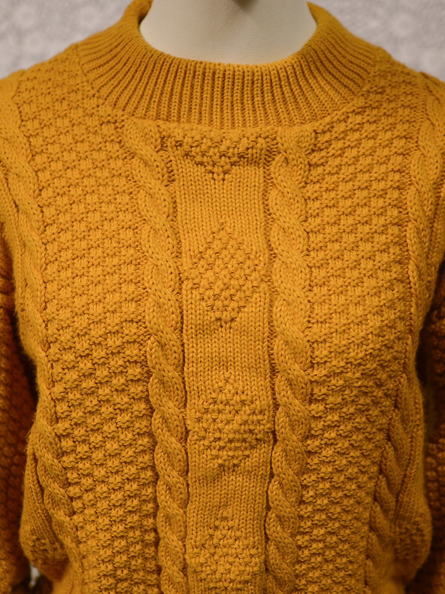 1970s mustard yellow chunky cable knit jumper