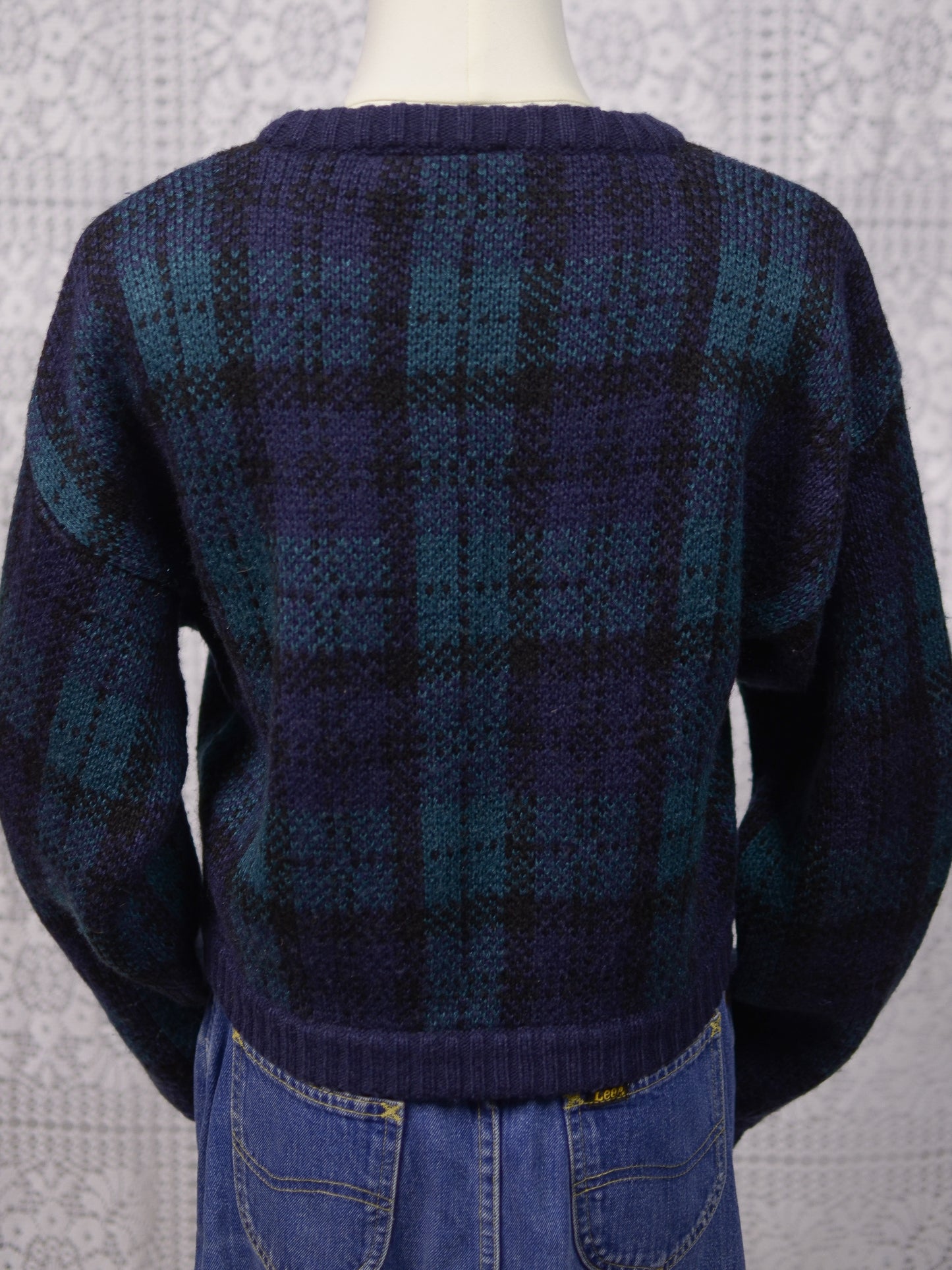 Y2K Liz Claiborne navy blue and green tartan cropped petite jumper