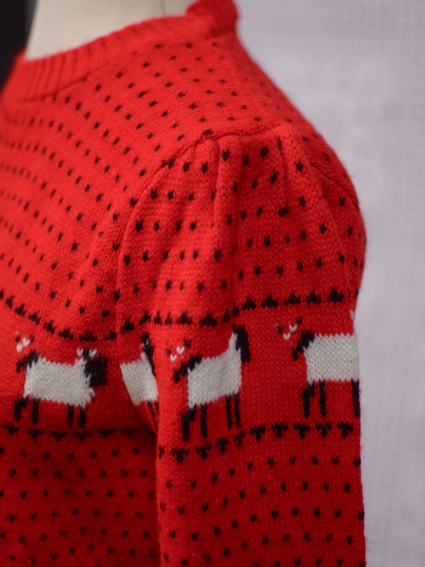 1970s red, white and black sheep and spotty pattern fitted jumper