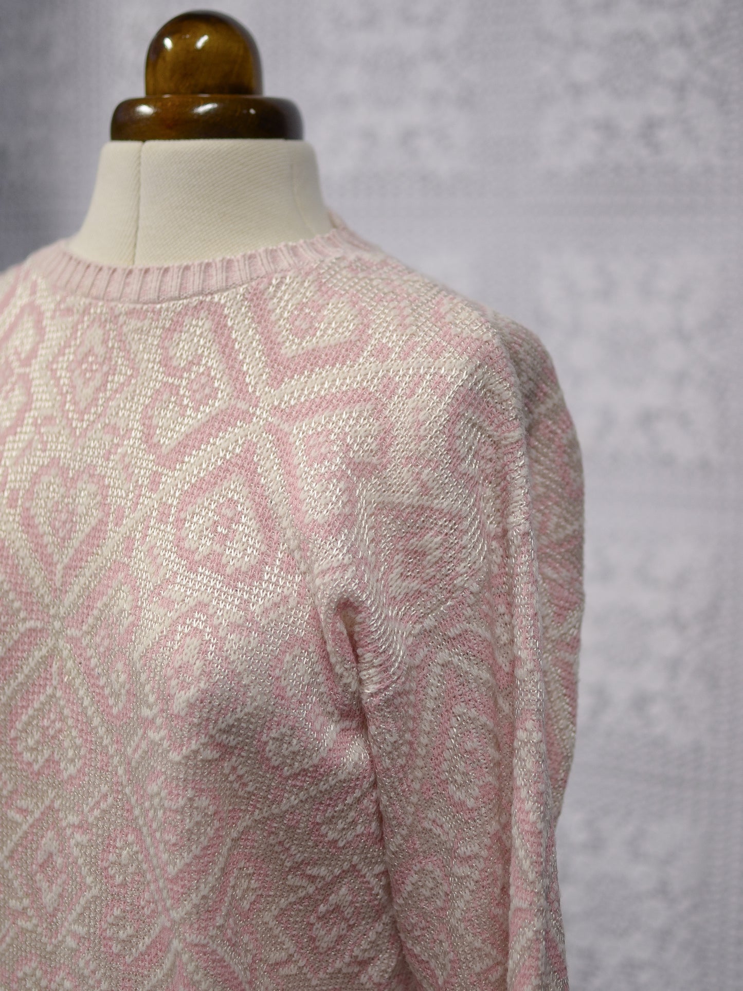 1980s pink and silvery white patterned long sleeve jumper