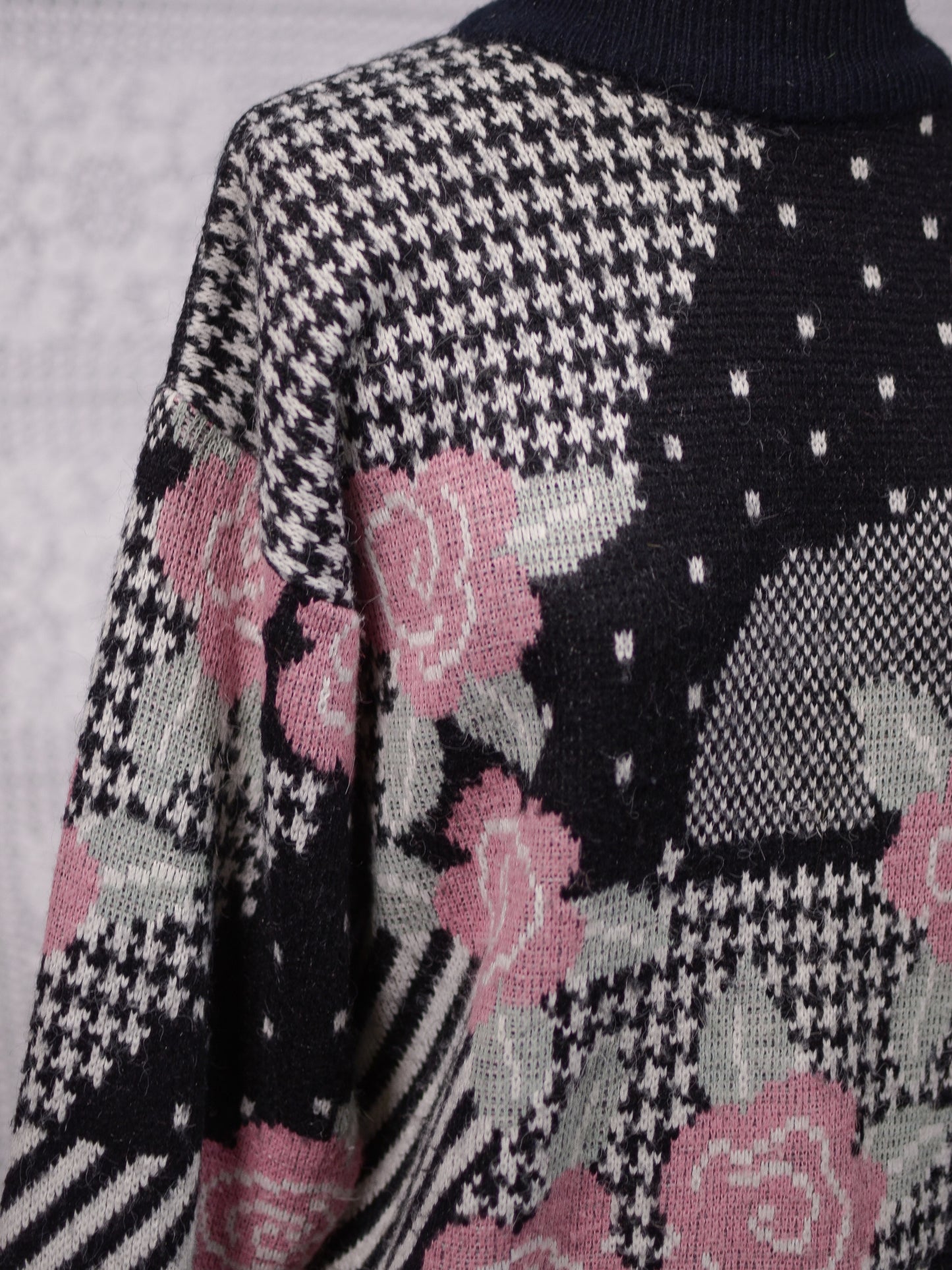 1980s Honey black, white and rose pink floral, polkadot and houndstooth long jumper