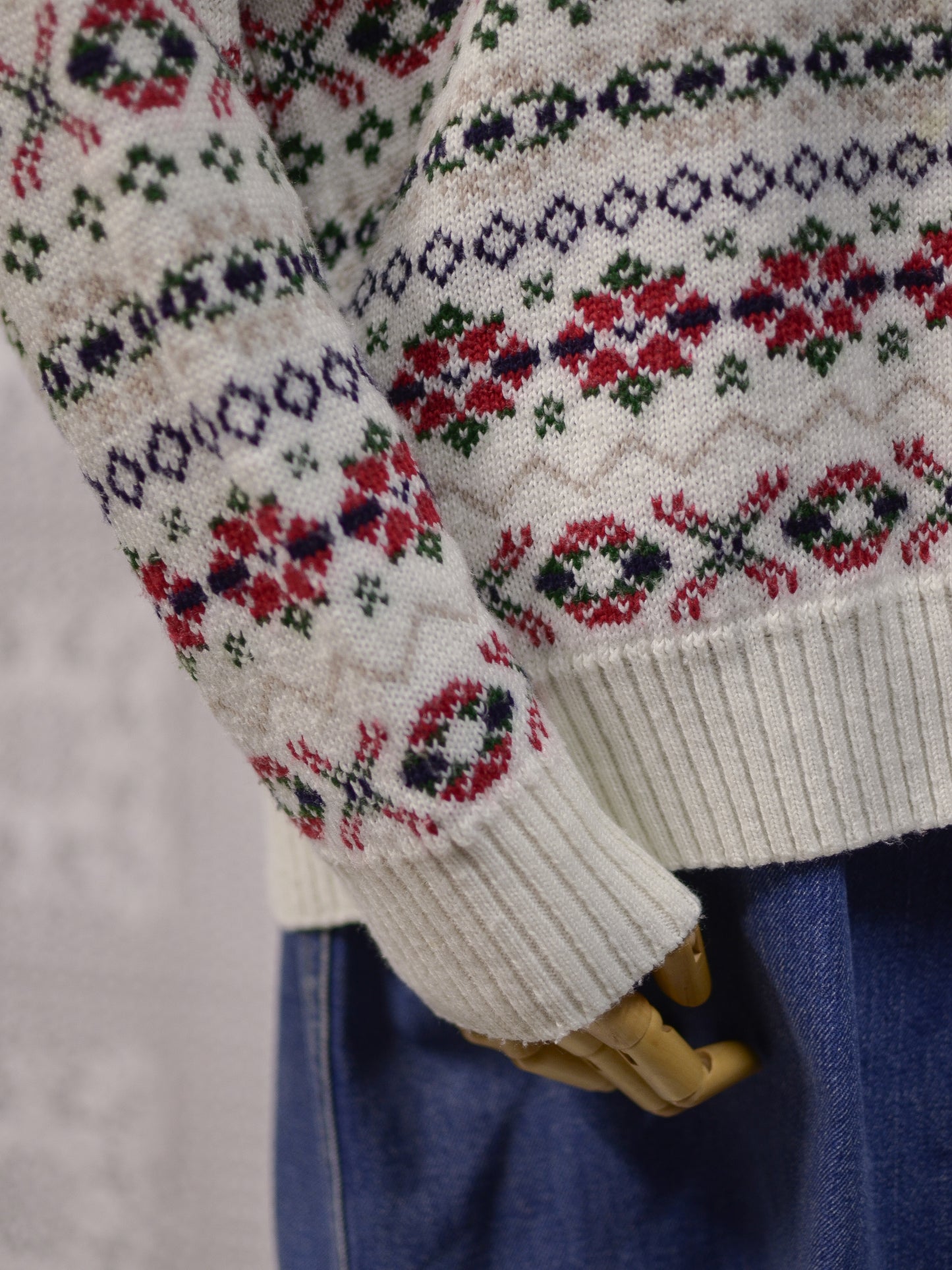 1990s C&A cream, red and green nordic pattern festive jumper