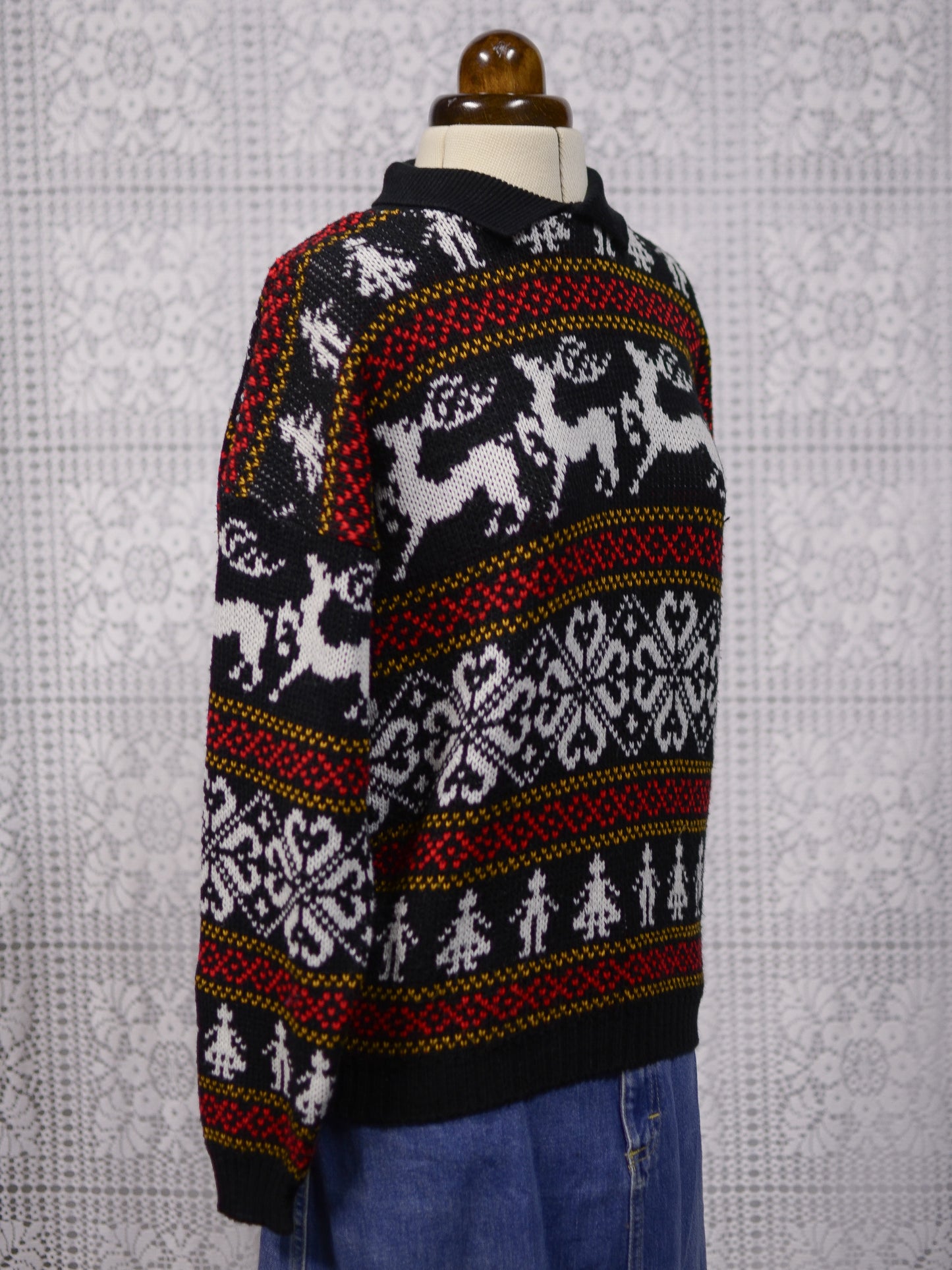 1980s black, white and red festive christmas reindeer collared jumper