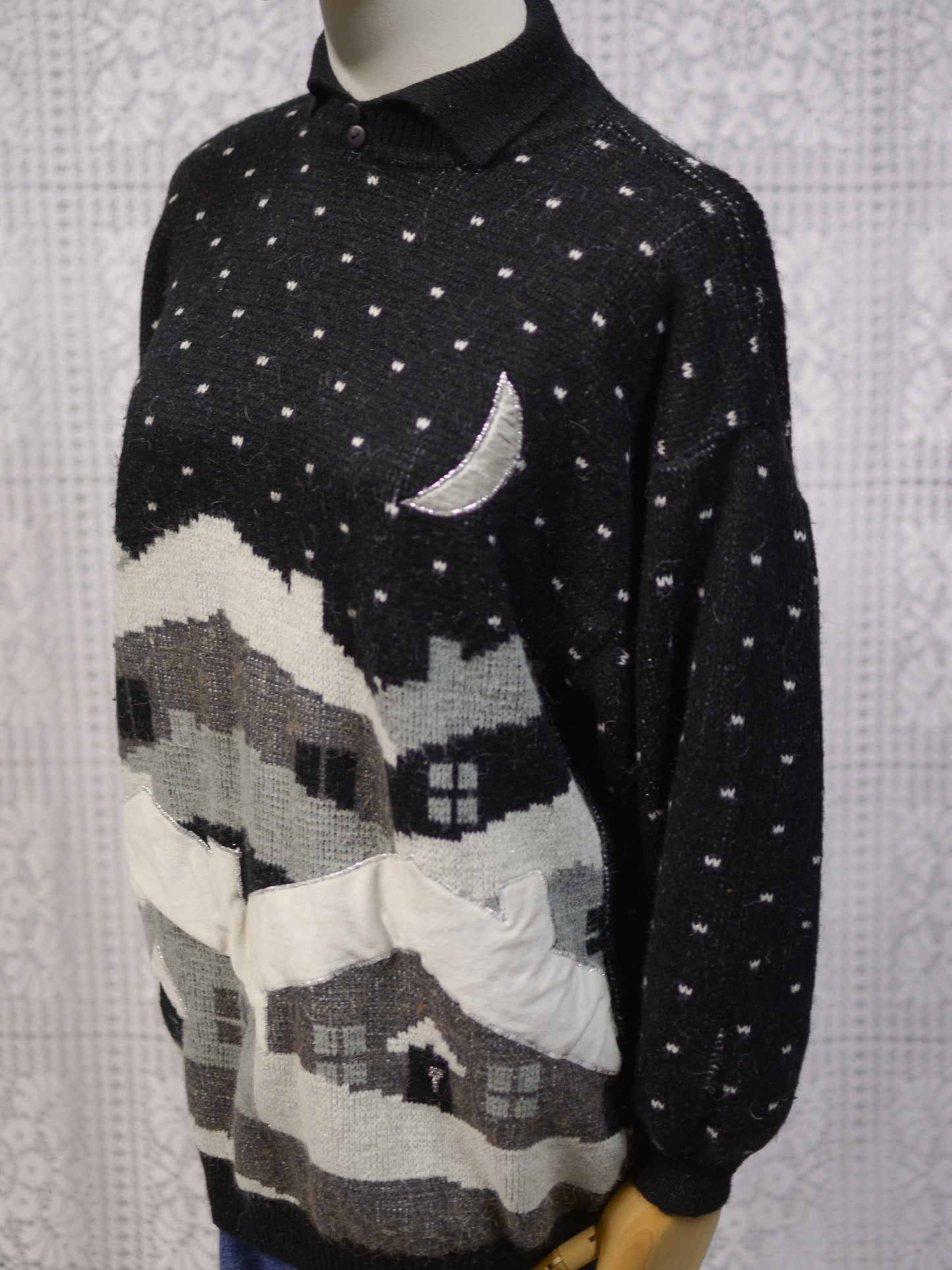 1980s black and white festive snow scene novelty collared jumper