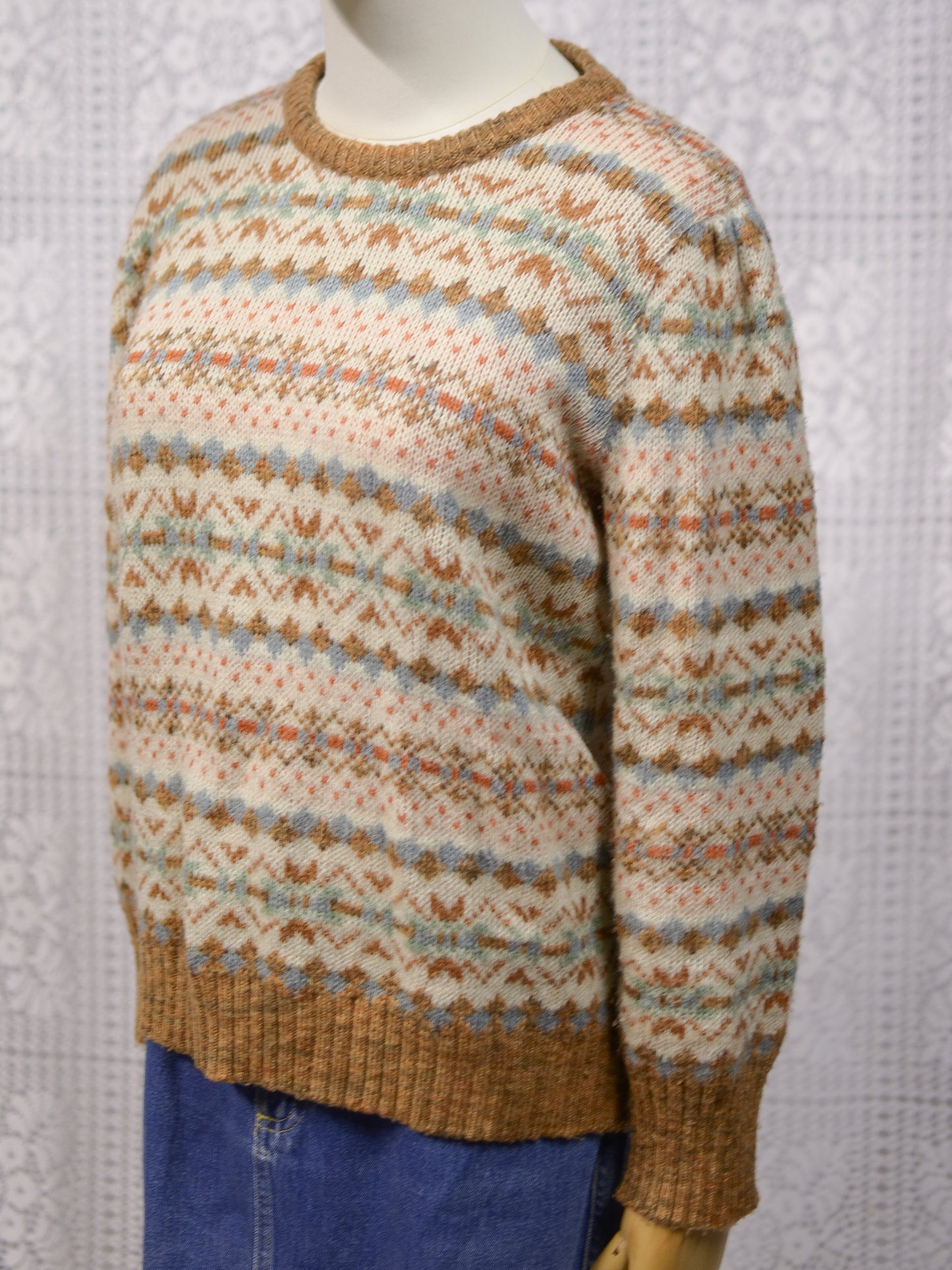 1980s BHS brown, cream and blue snowflake nordic stripe patterned jumper