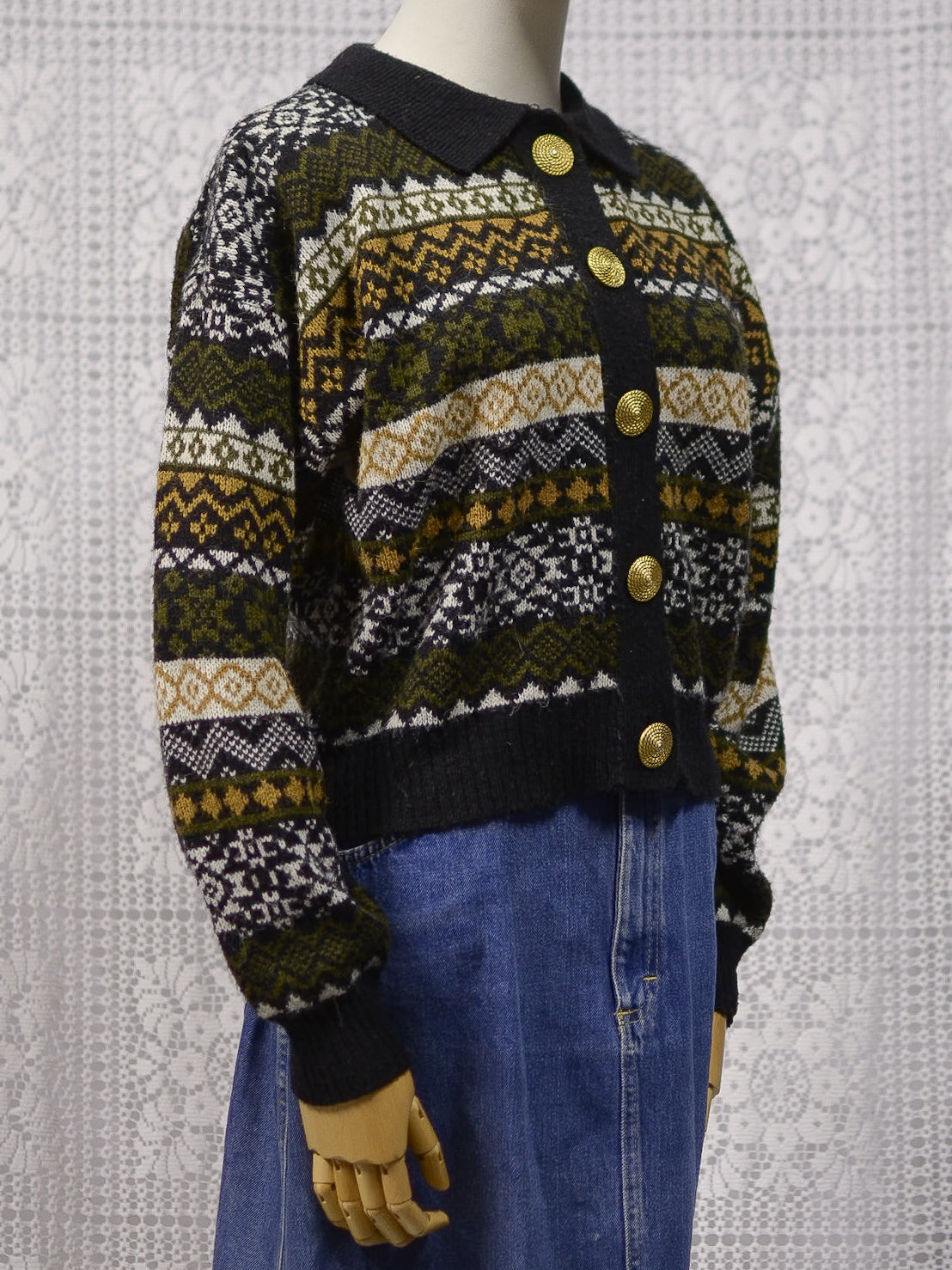 1980s C&A Yessica black, green and brown patterned stripe collared cardigan with gold buttons