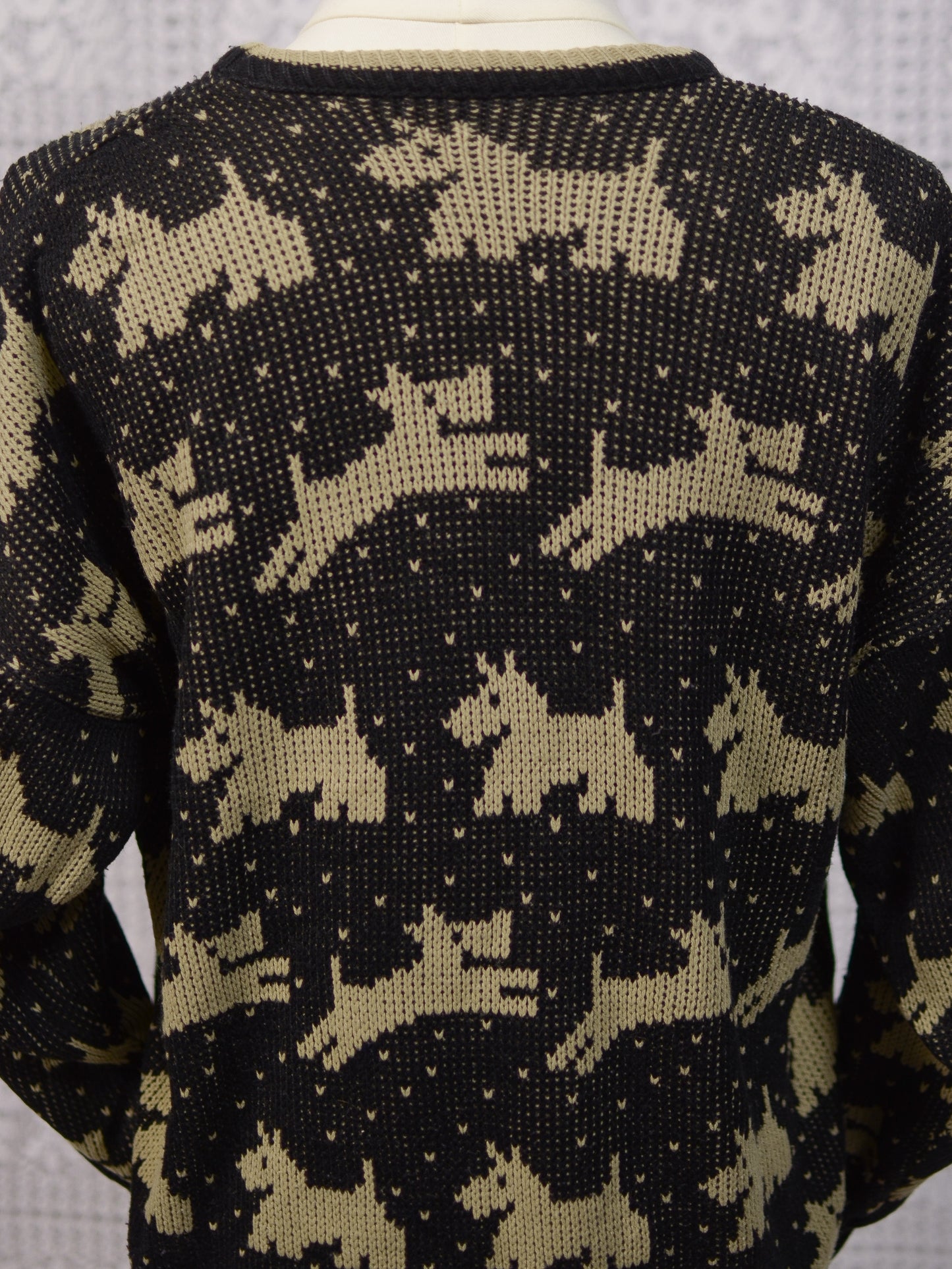 1980s black and brown scottie dog pattern novelty jumper