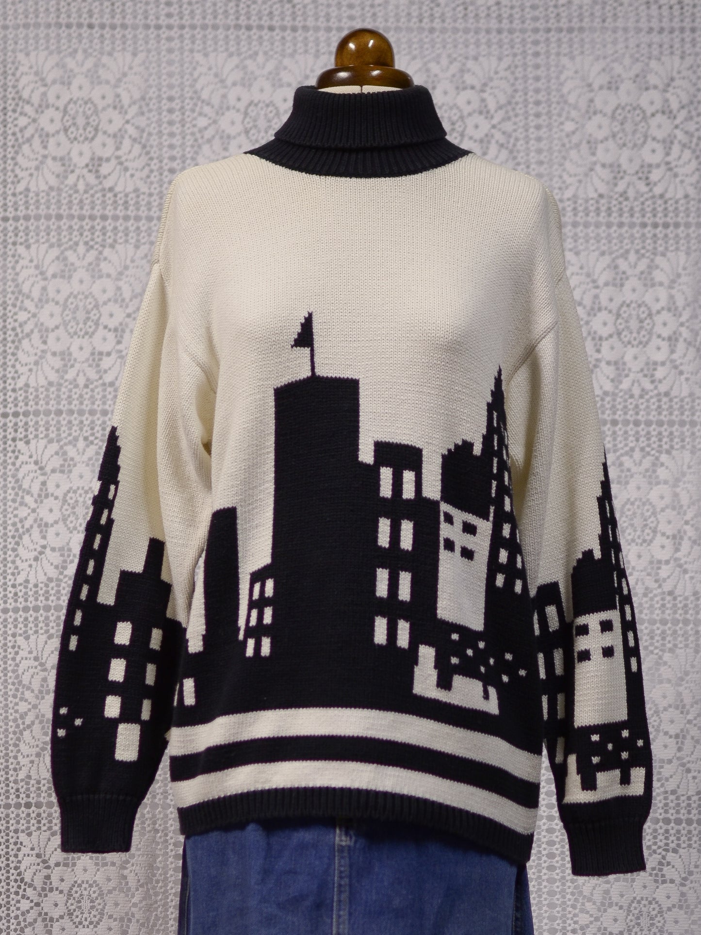 1980s Liz Claiborne black and white skyscraper pattern colour block cotton jumper