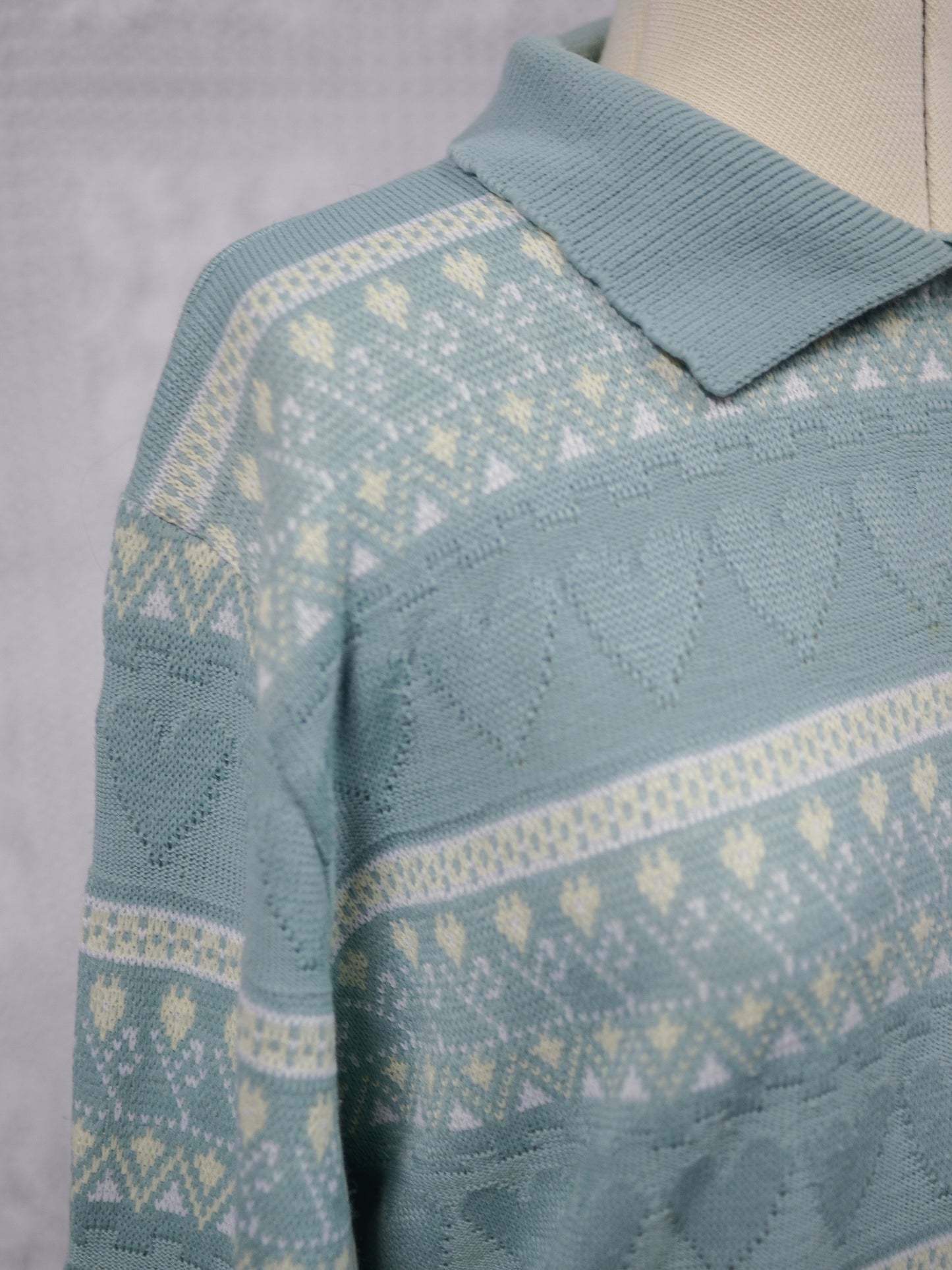 1990s mint green heart stripe patterned collared jumper