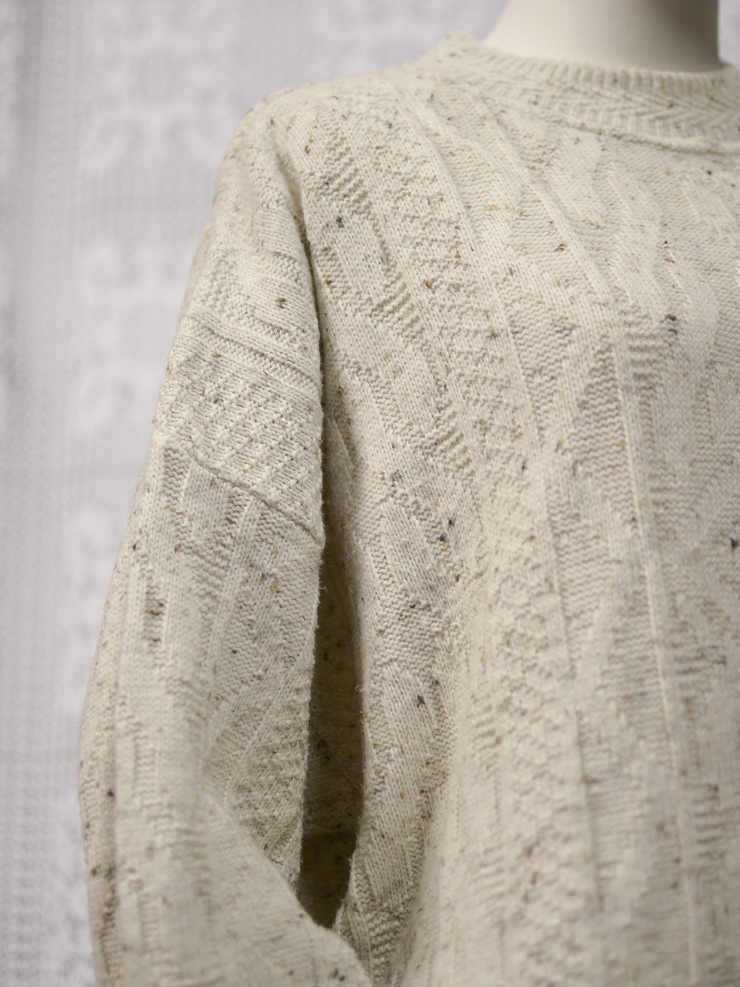 1990s C&A Oatmeal cable knit jumper