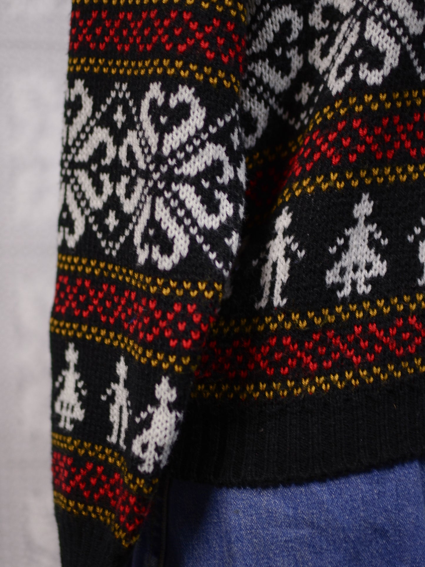 1980s black, white and red festive christmas reindeer collared jumper