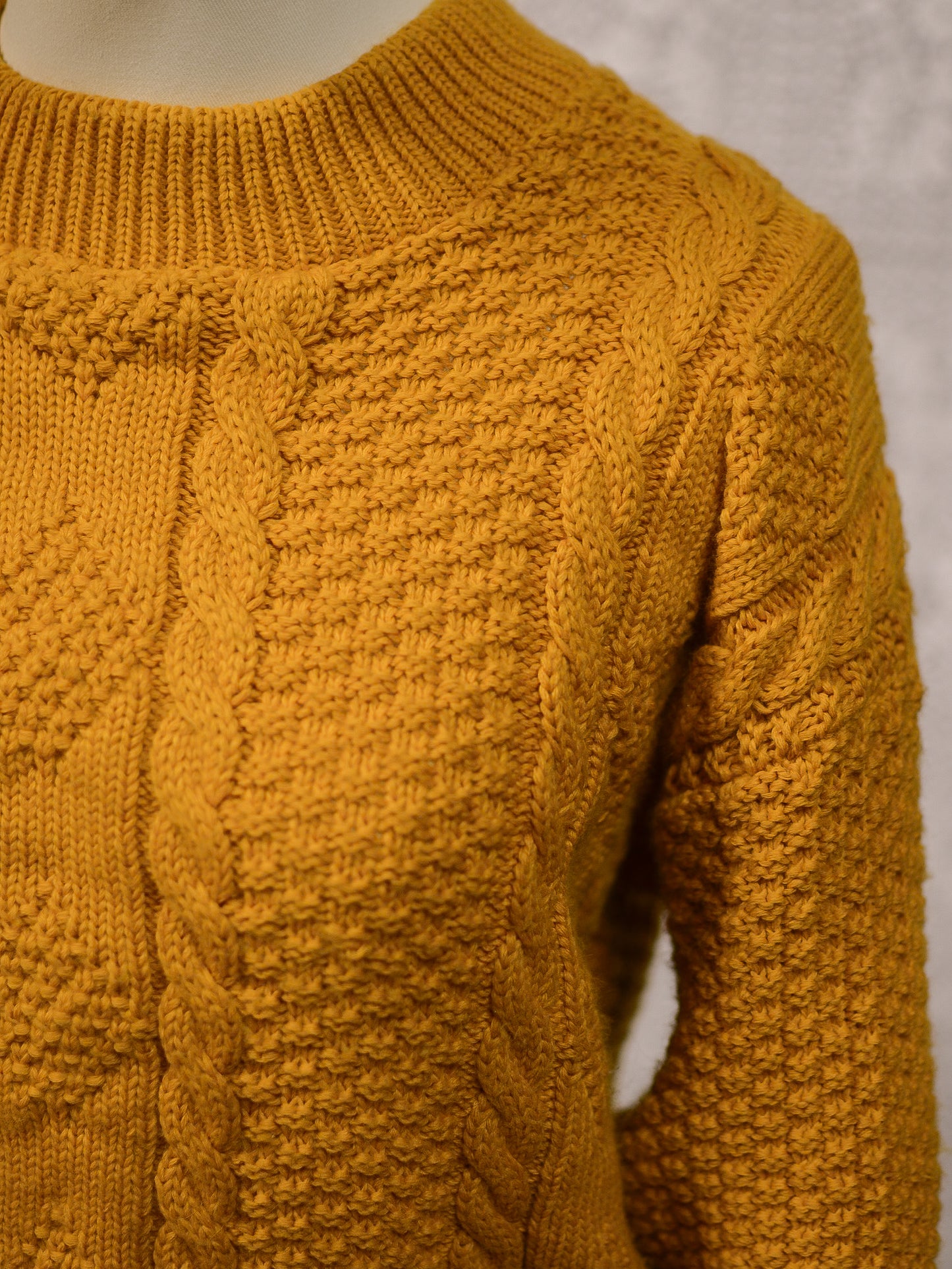 1970s mustard yellow chunky cable knit jumper