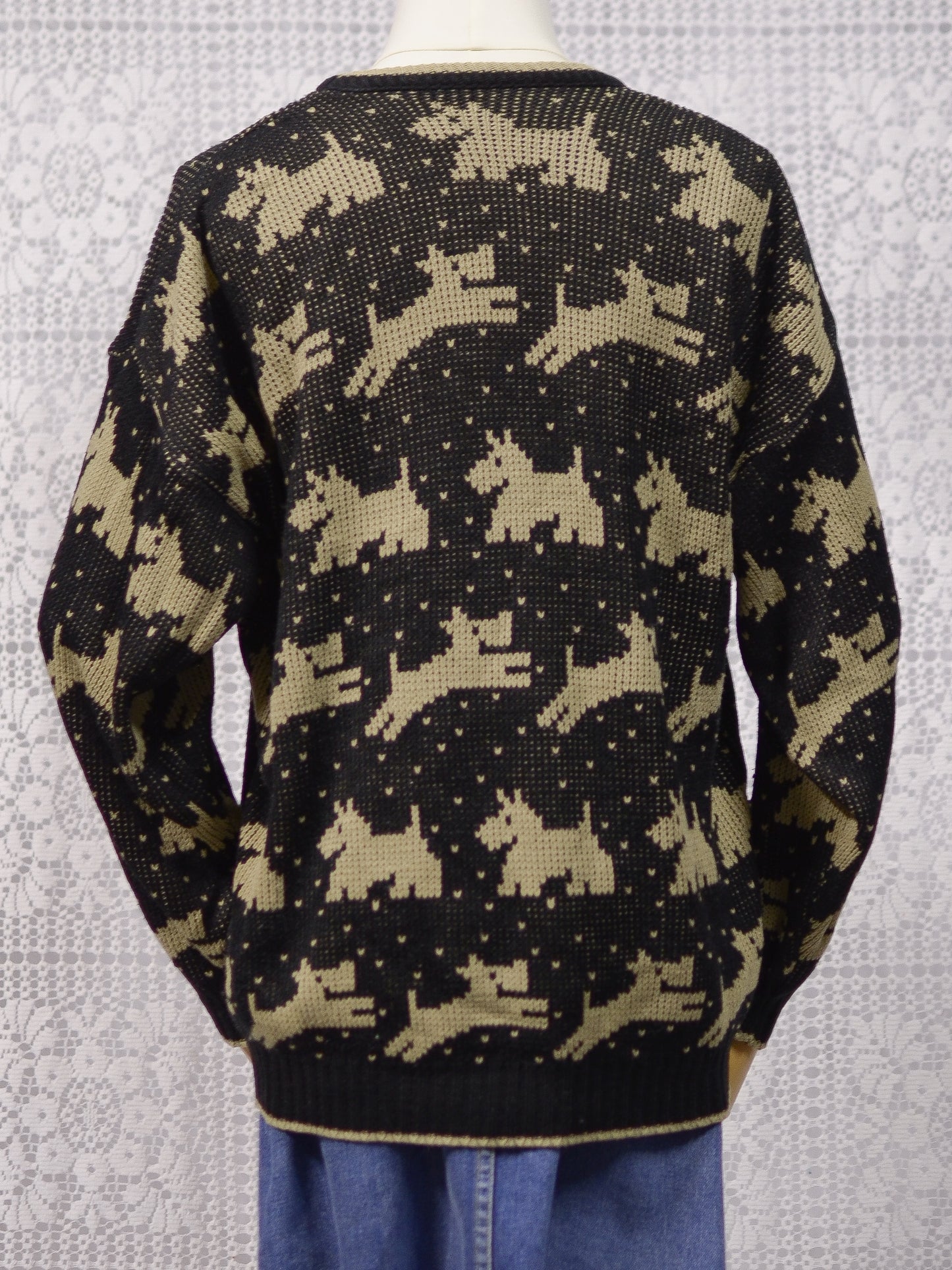 1980s black and brown scottie dog pattern novelty jumper
