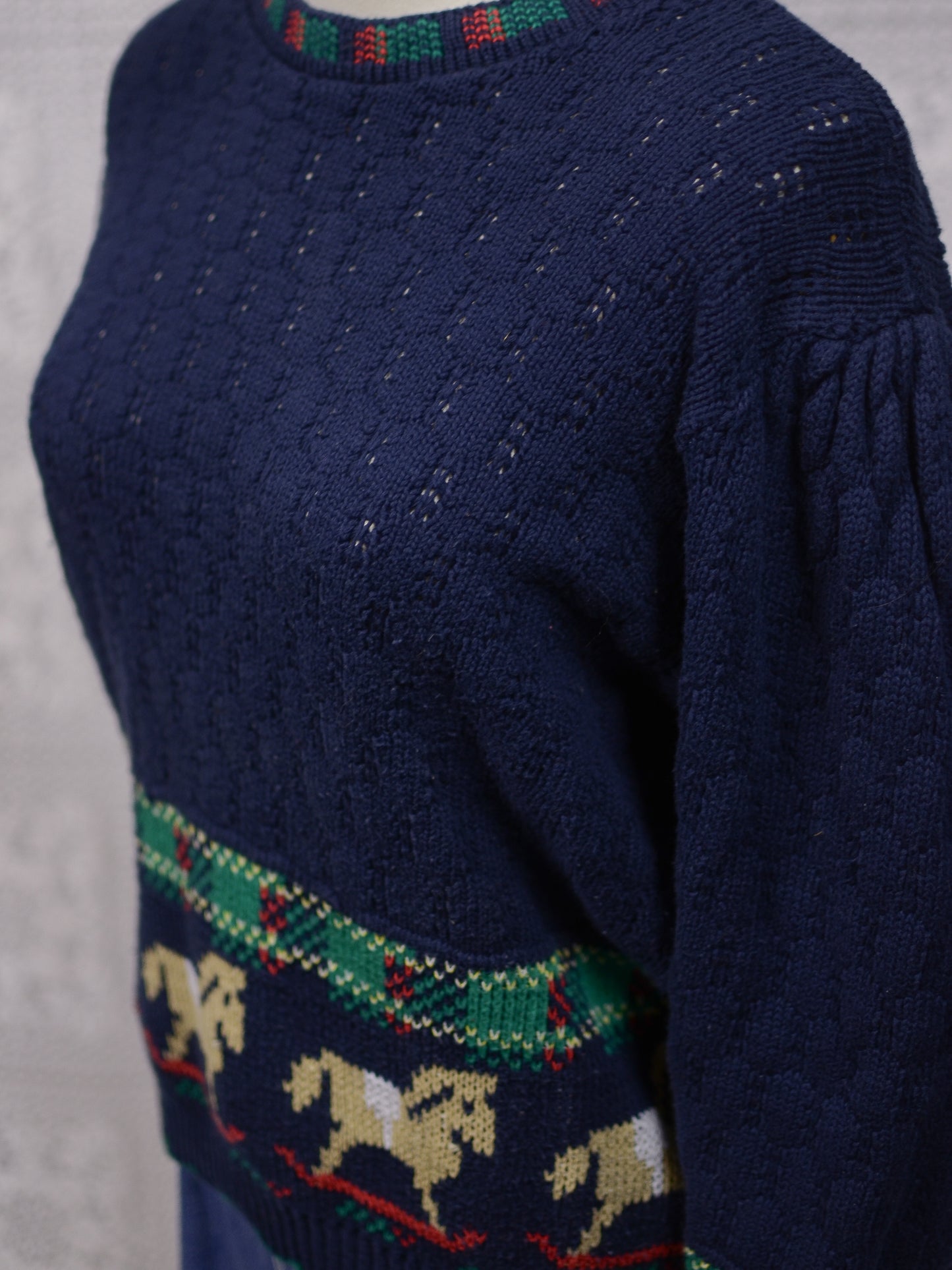 1990s Sweater Loft navy and green rocking horse novelty festive jumper