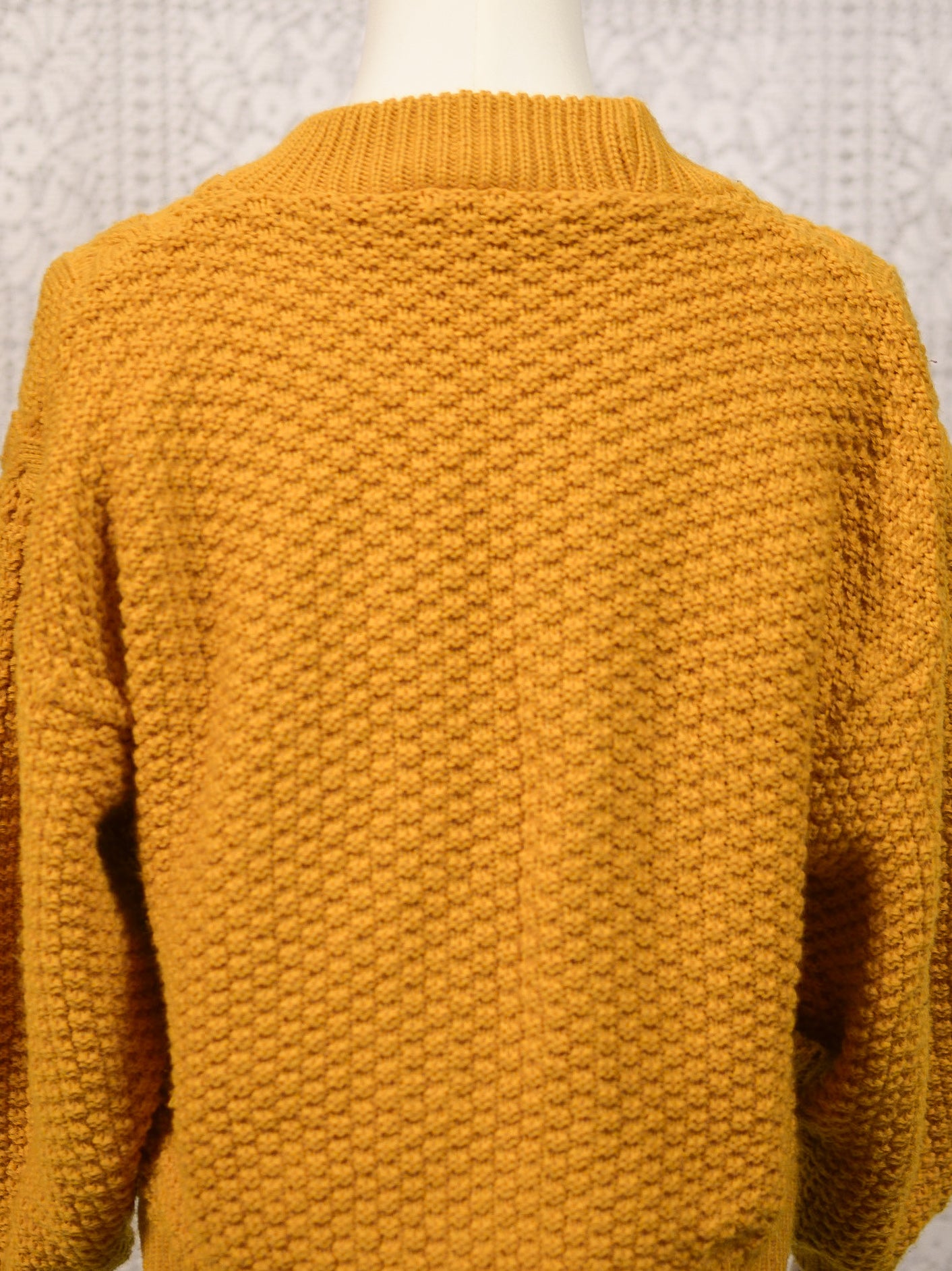 1970s mustard yellow chunky cable knit jumper