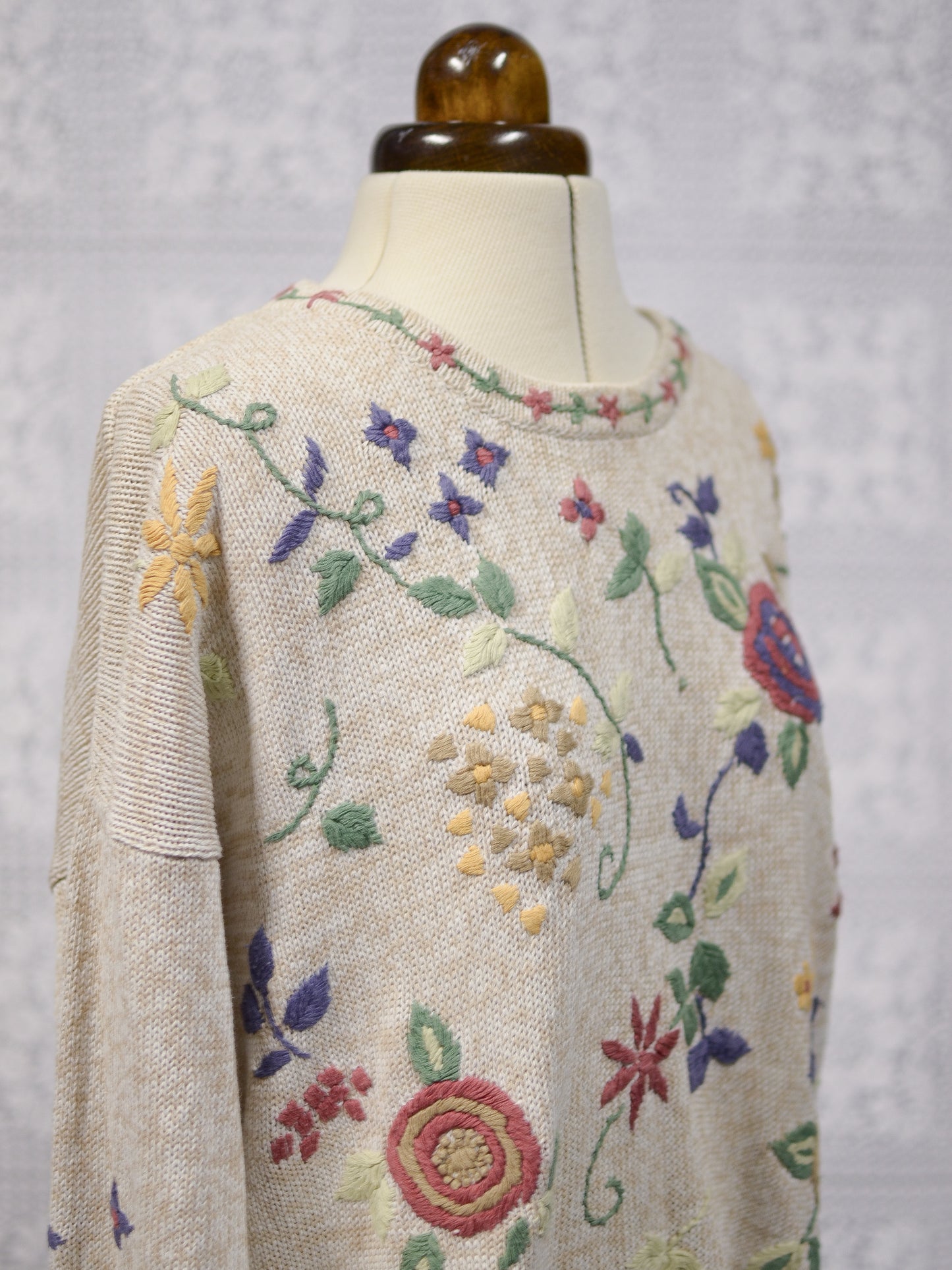 1990s Dorothy Perkins cream embroidered floral long cotton jumper