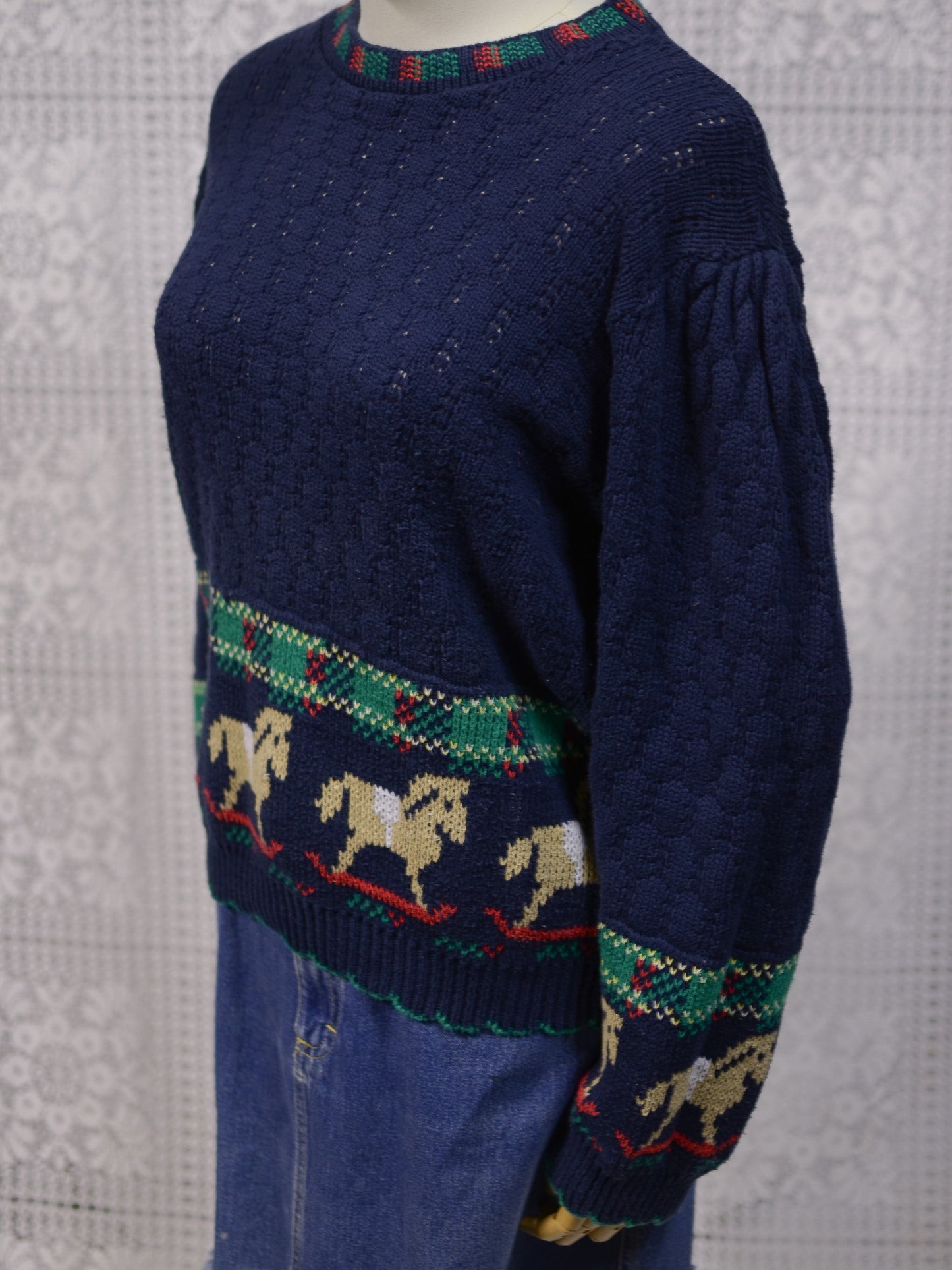 1990s Sweater Loft navy and green rocking horse novelty festive jumper