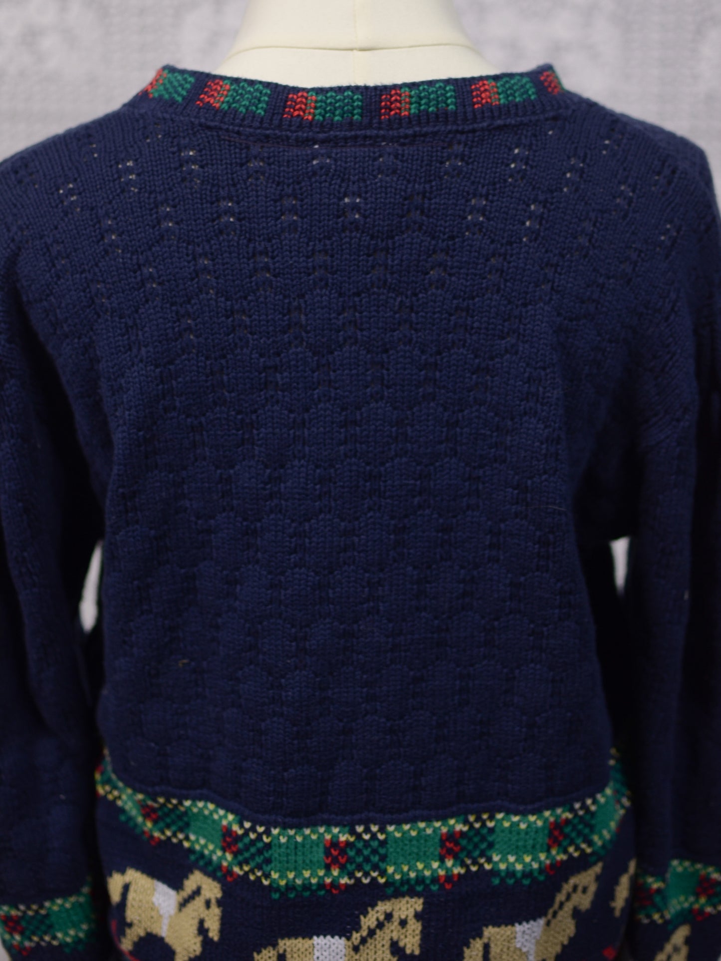 1990s Sweater Loft navy and green rocking horse novelty festive jumper