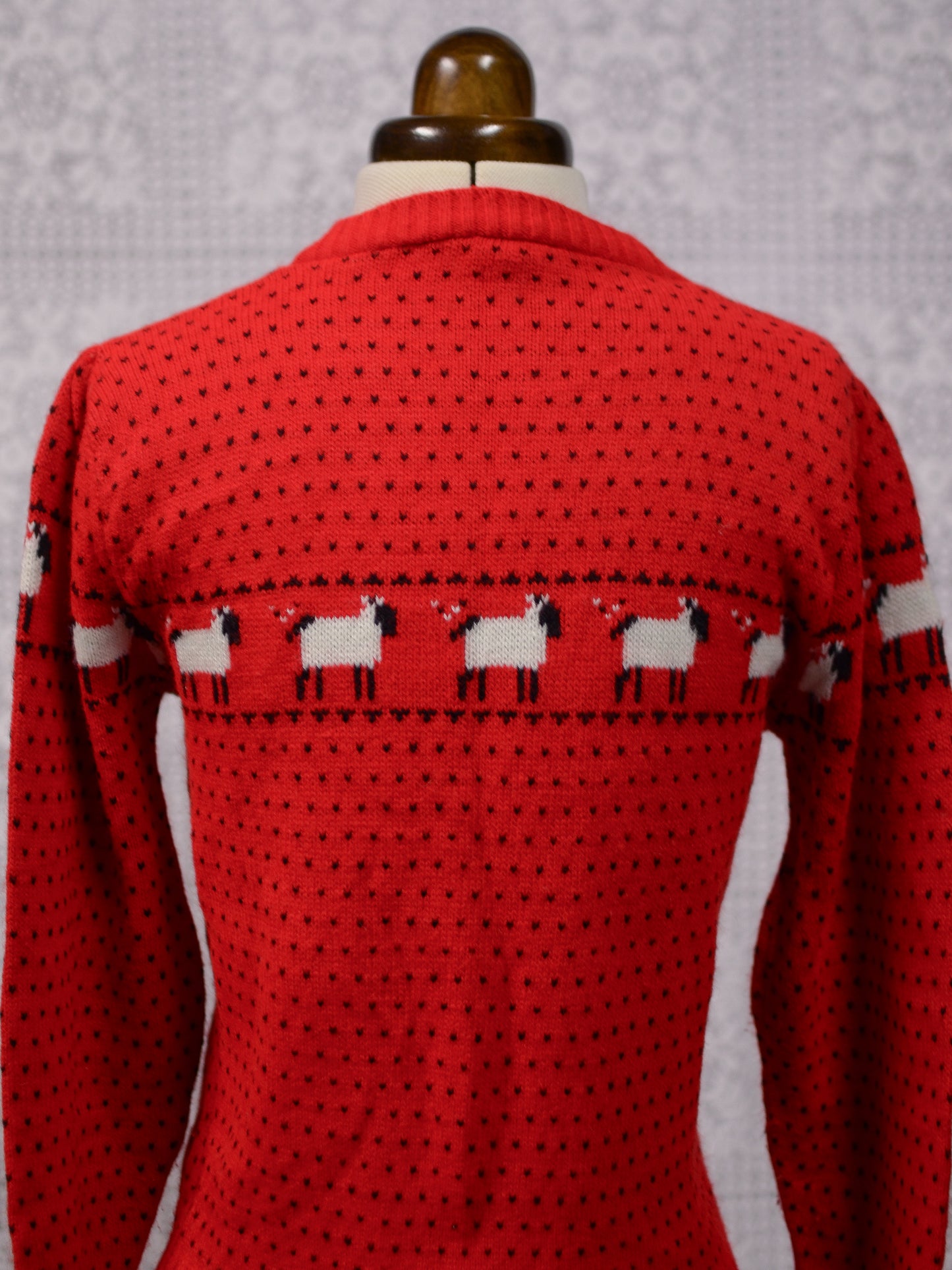 1970s red, white and black sheep and spotty pattern fitted jumper