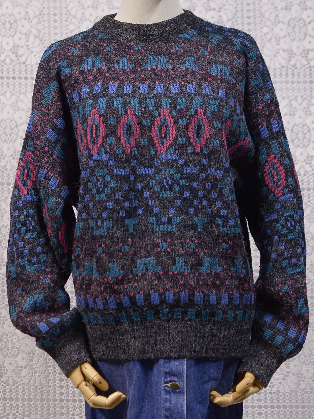 1980s grey, pink, purple and green geometric pattern slouchy jumper